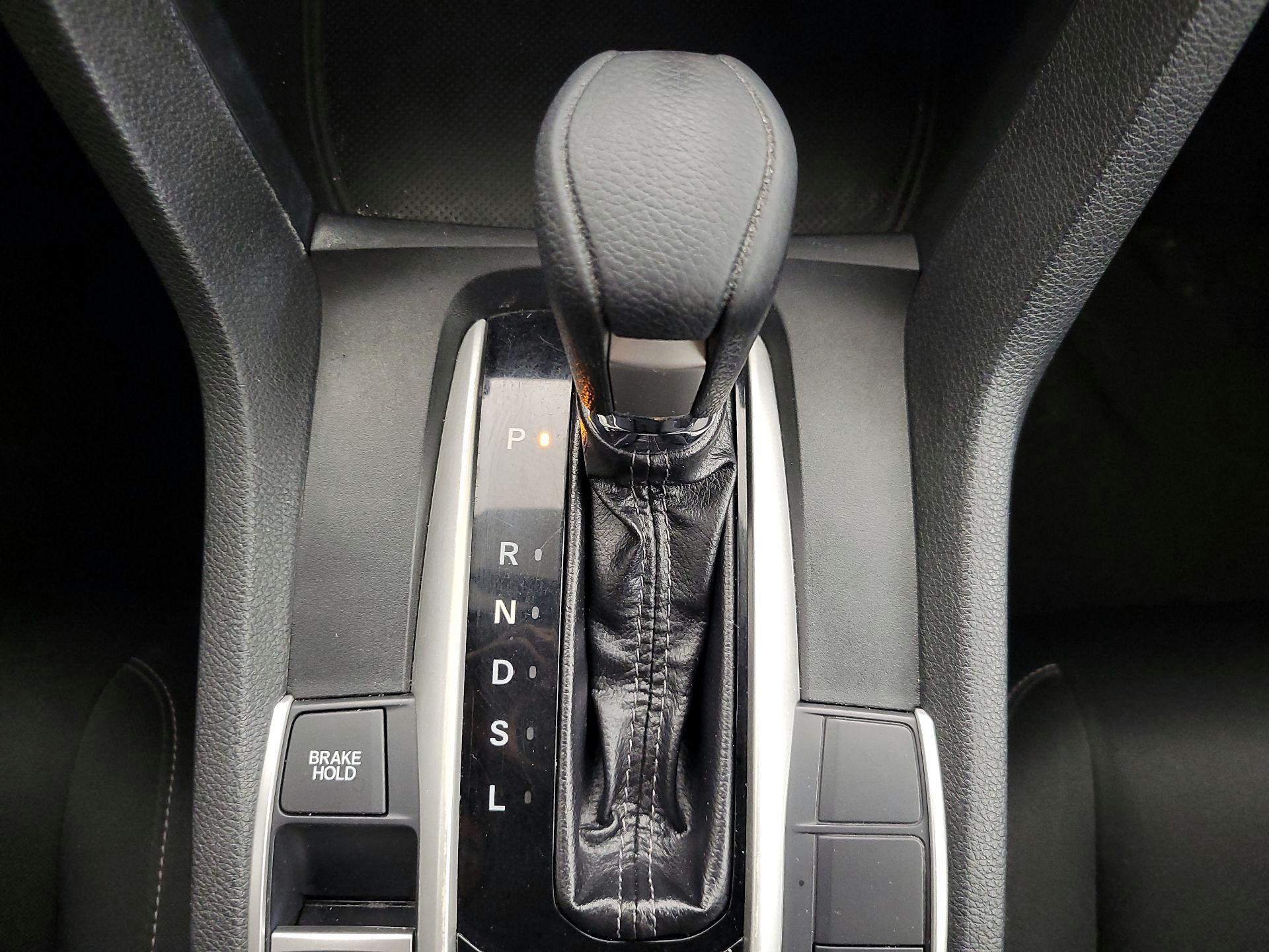 Thumbnail: 2016 Honda Civic - 17
