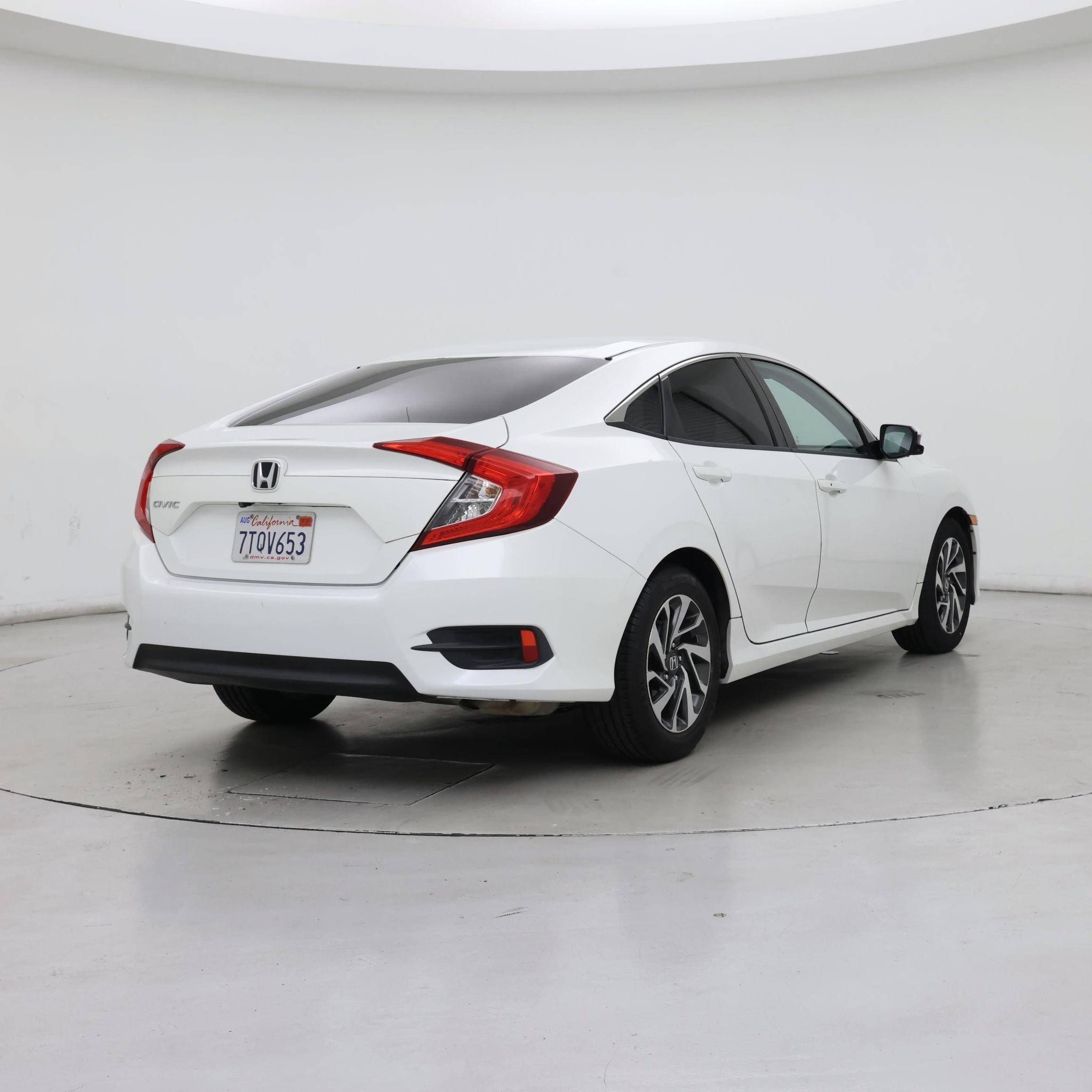 Thumbnail: 2016 Honda Civic - 8