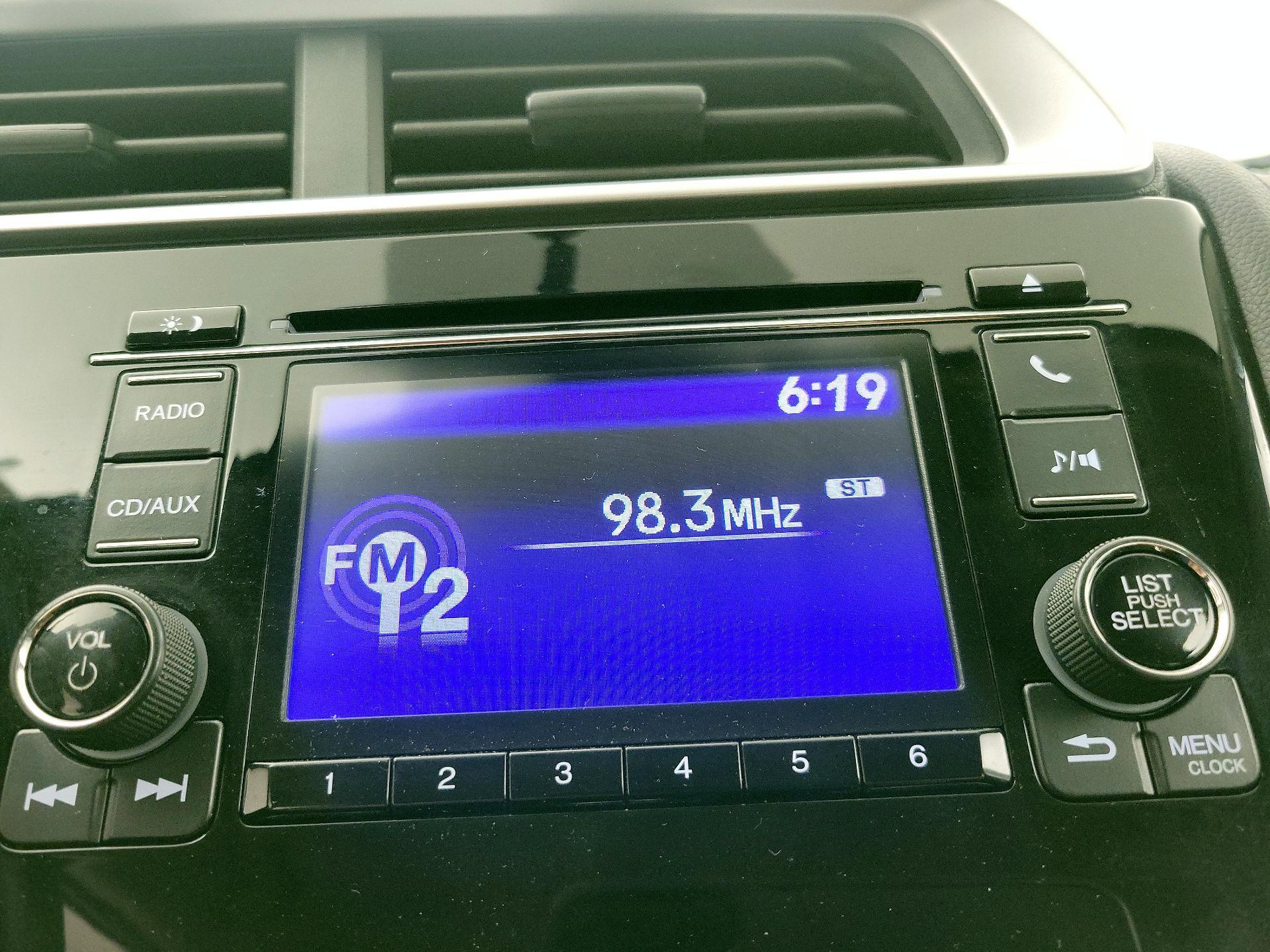 Thumbnail: 2016 Honda Fit - 15