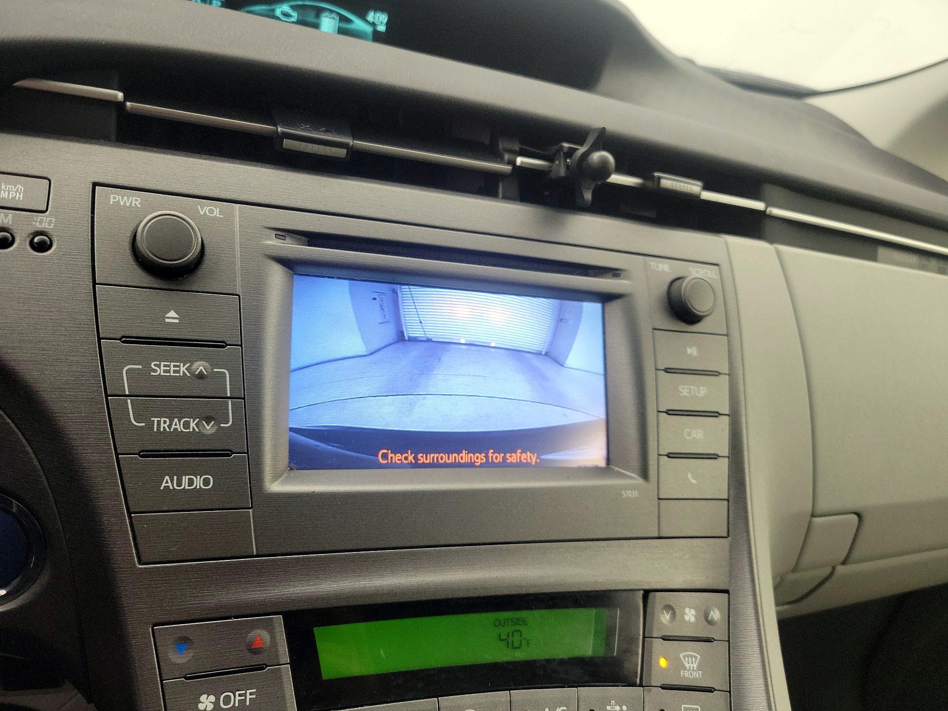 Thumbnail: 2015 Toyota Prius - 14