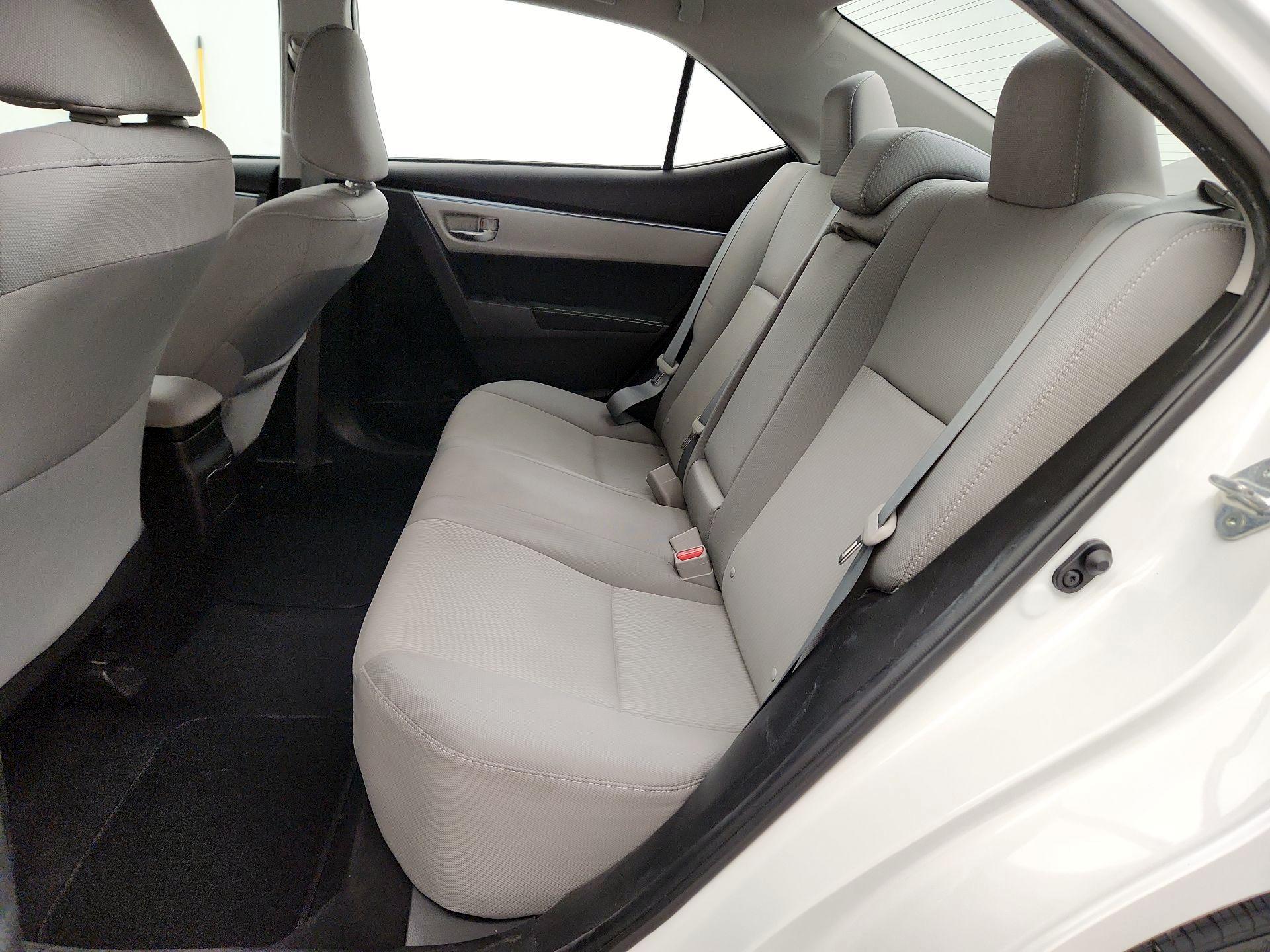 Thumbnail: 2016 Toyota Corolla - 19