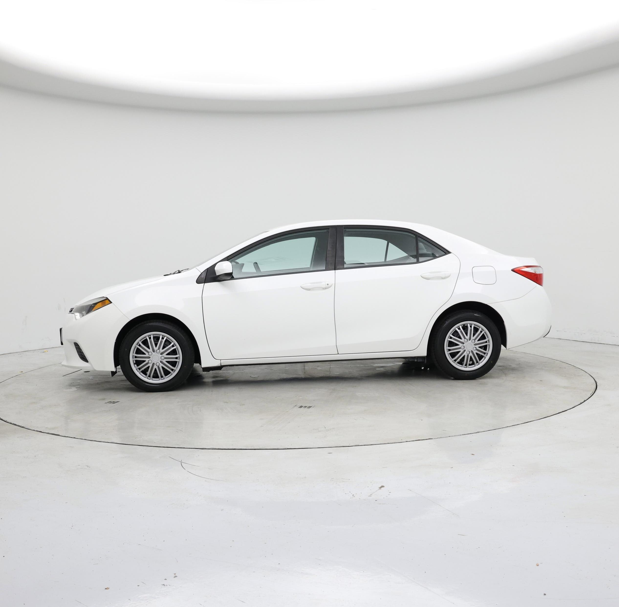 Thumbnail: 2016 Toyota Corolla - 3