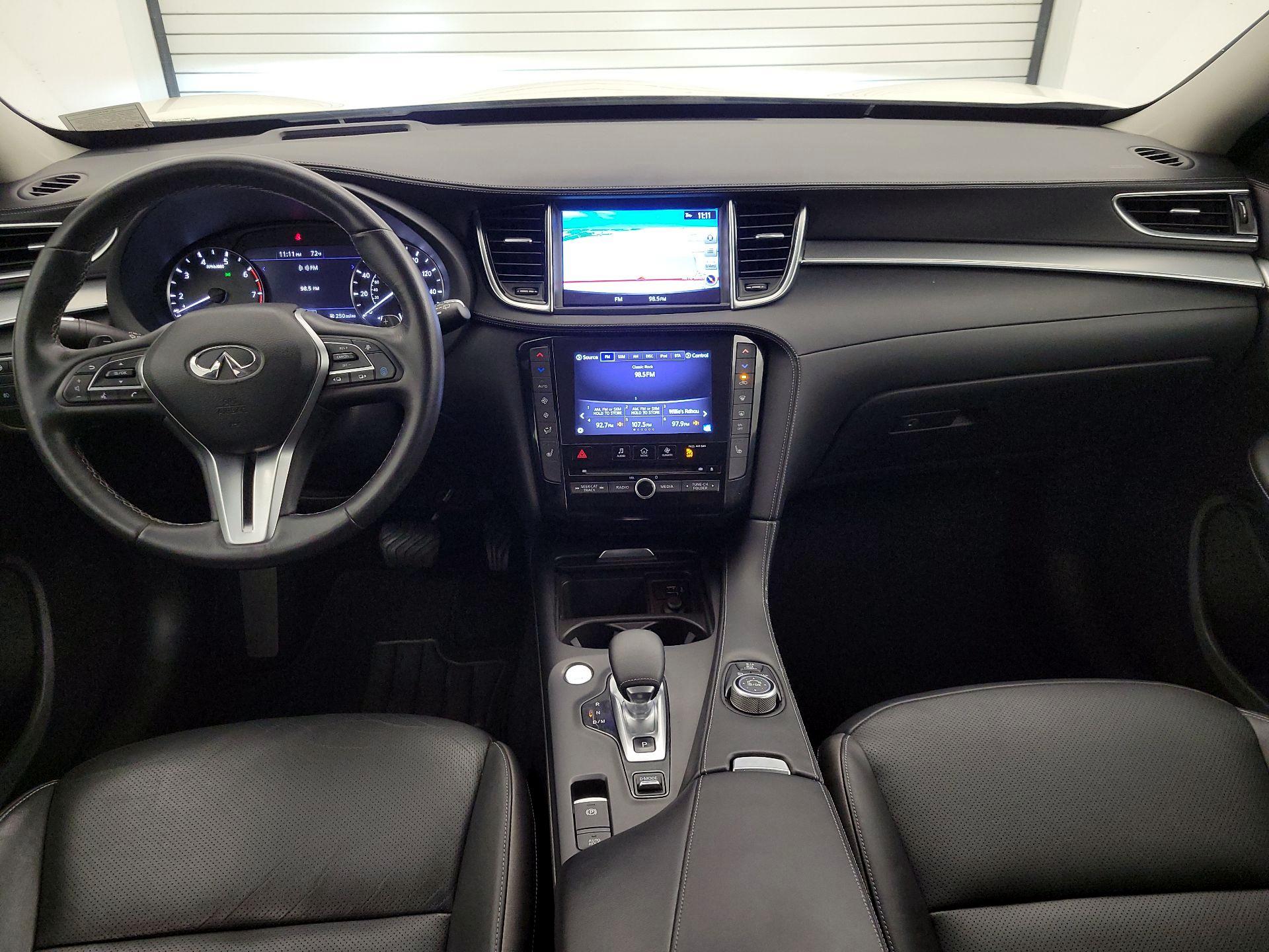 Thumbnail: 2019 INFINITI QX50 - 9