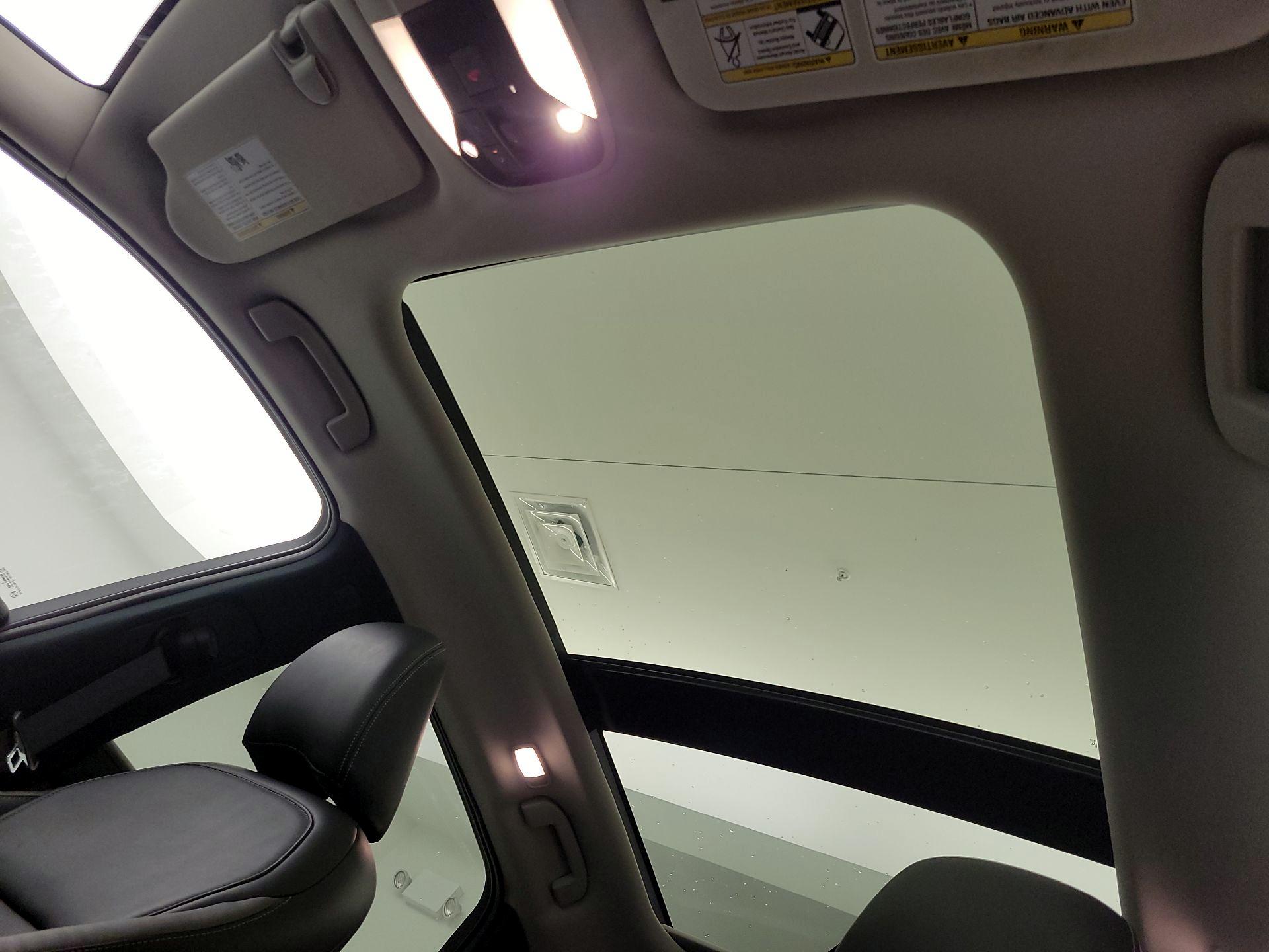 Thumbnail: 2019 INFINITI QX50 - 20