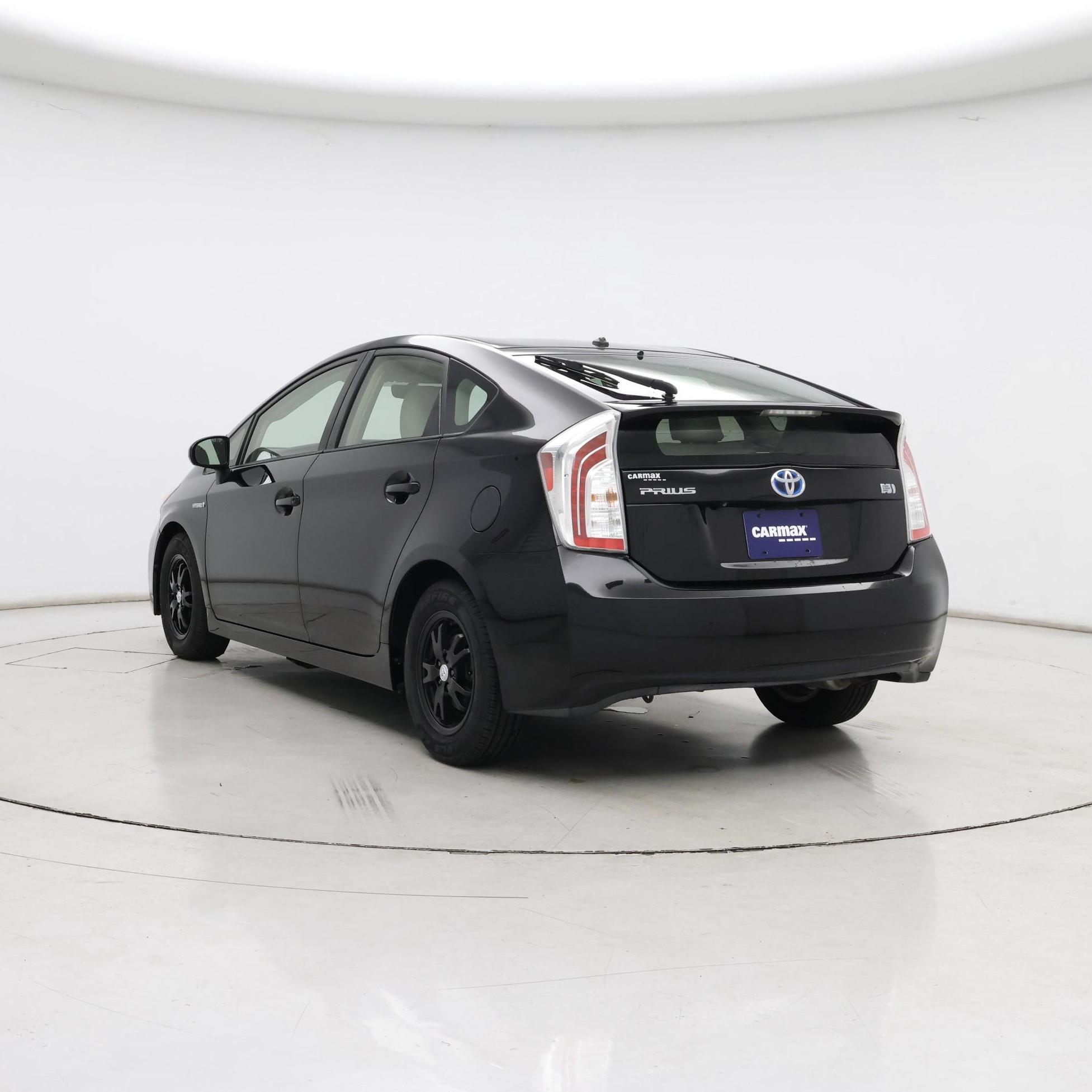 Thumbnail: 2015 Toyota Prius - 2