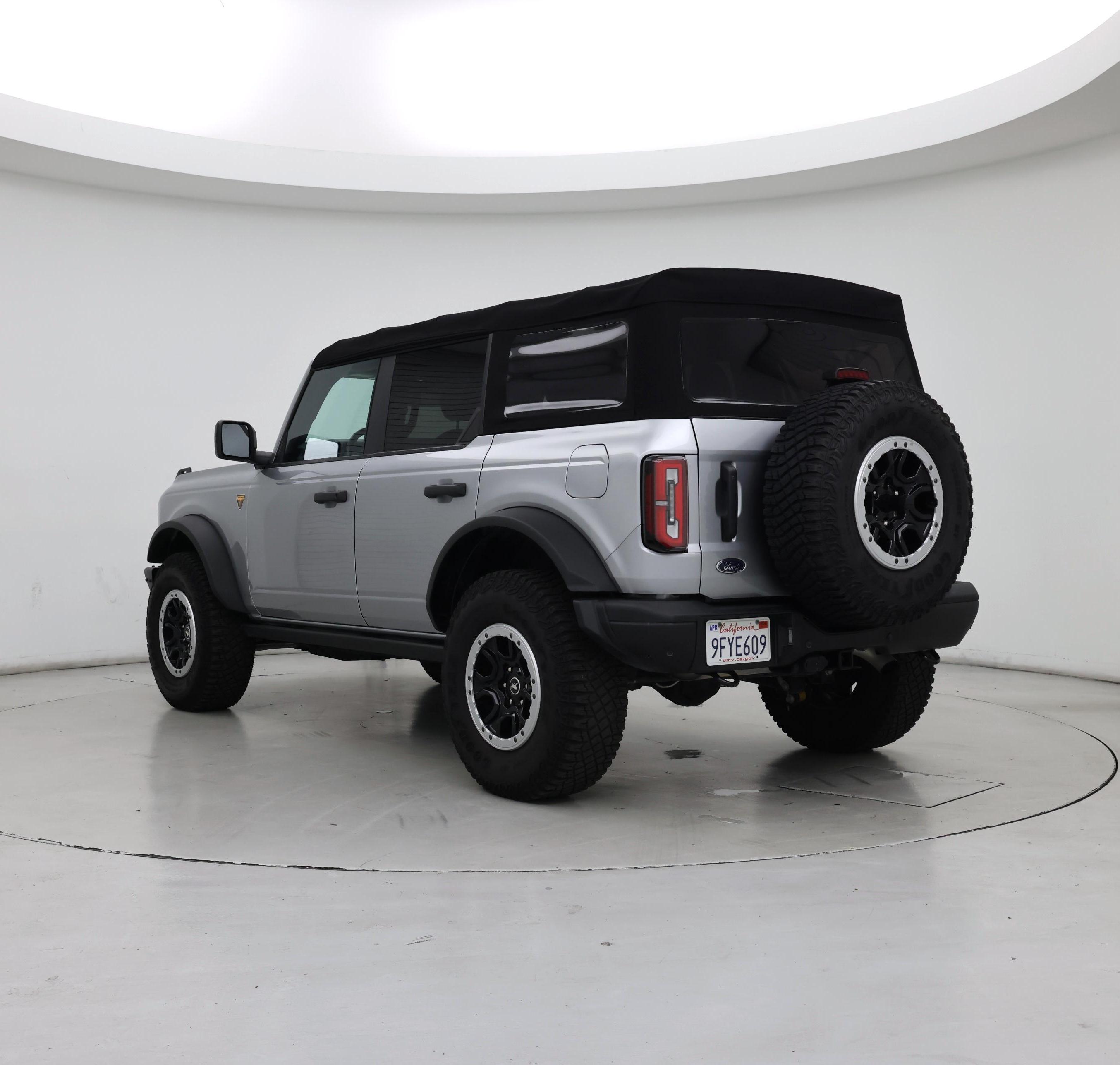 Thumbnail: 2023 Ford Bronco - 2