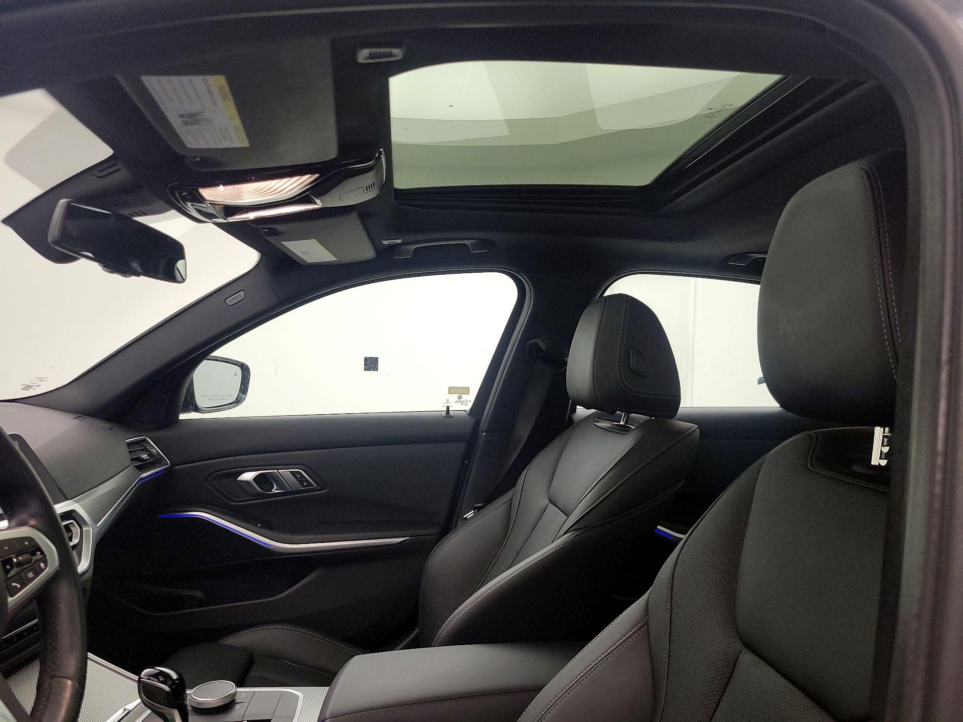 Thumbnail: 2022 BMW 3 Series - 20