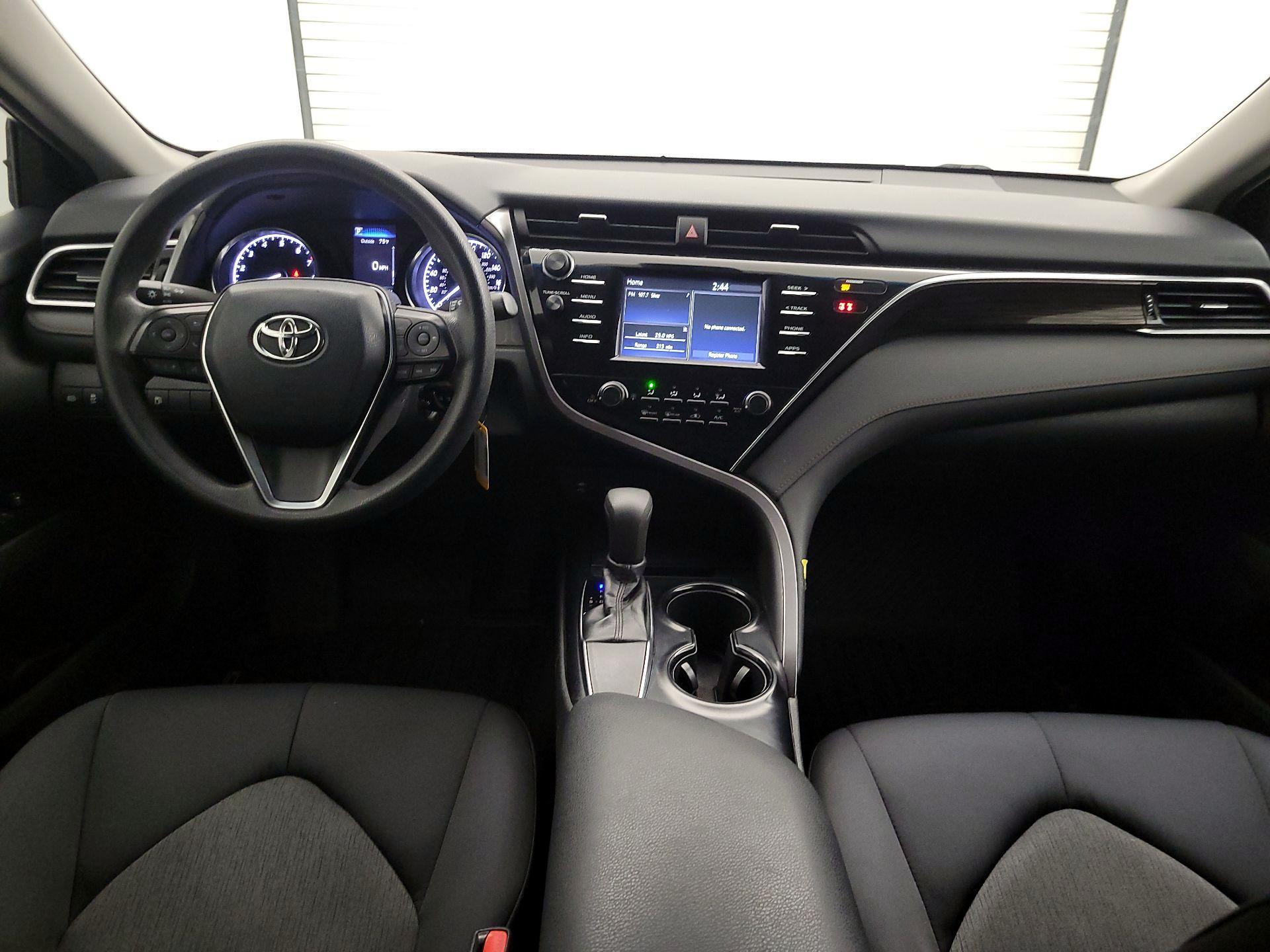 Thumbnail: 2018 Toyota Camry - 9