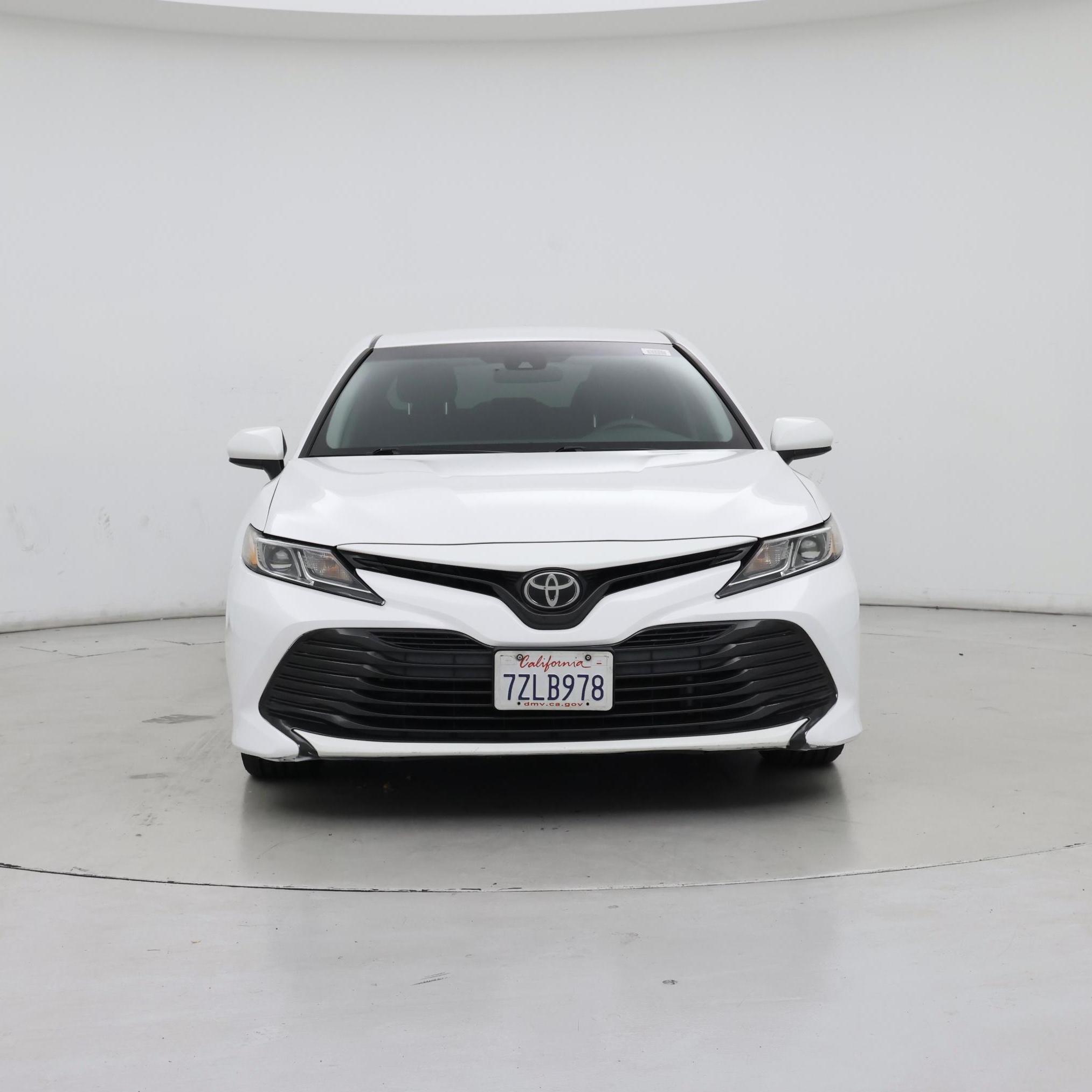 Thumbnail: 2018 Toyota Camry - 5