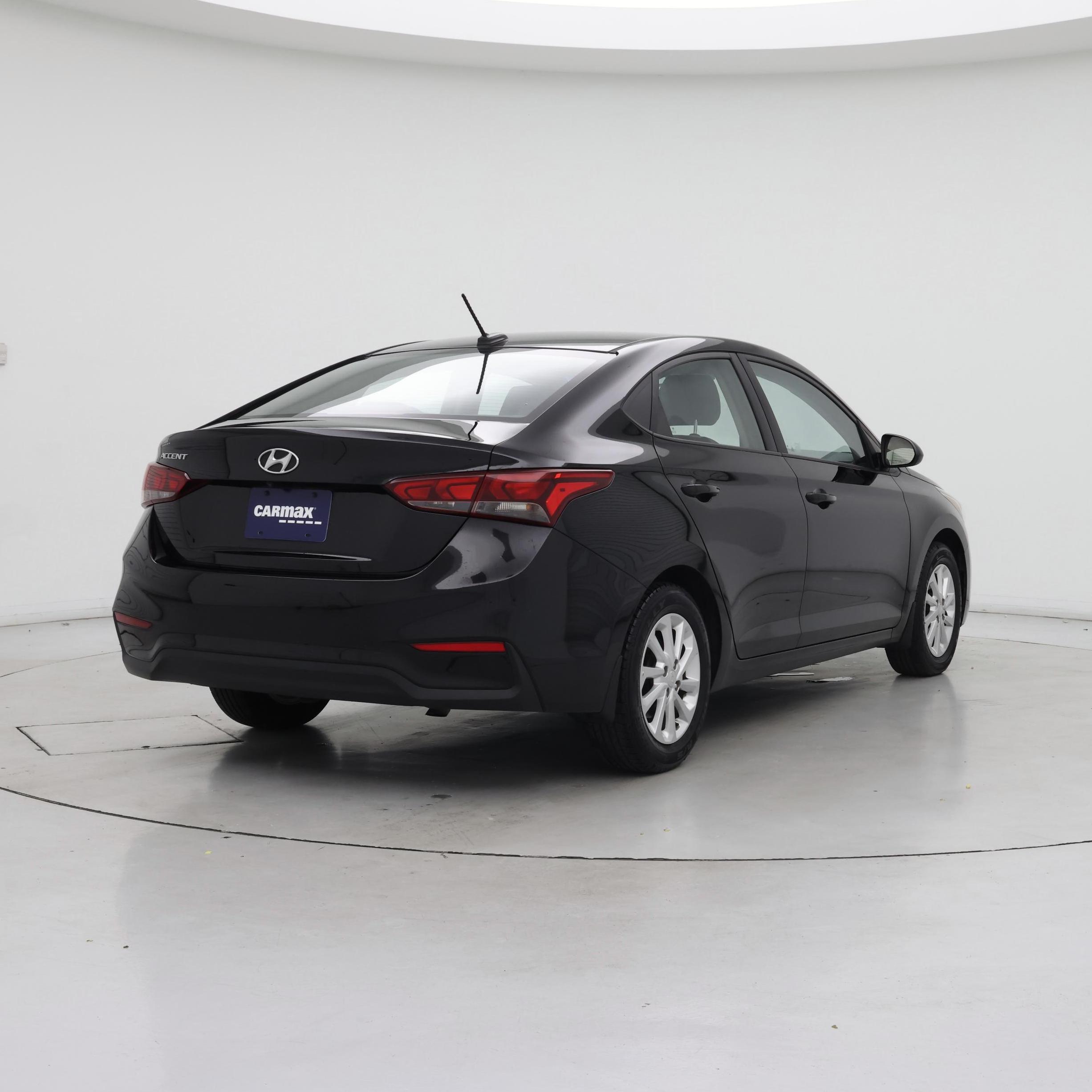 Thumbnail: 2018 Hyundai Accent - 8