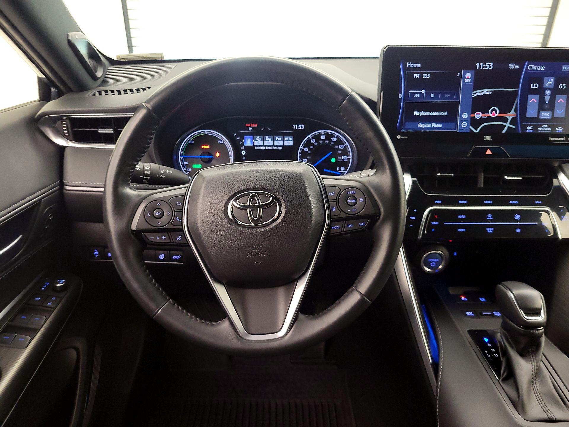 Thumbnail: 2022 Toyota Venza - 10