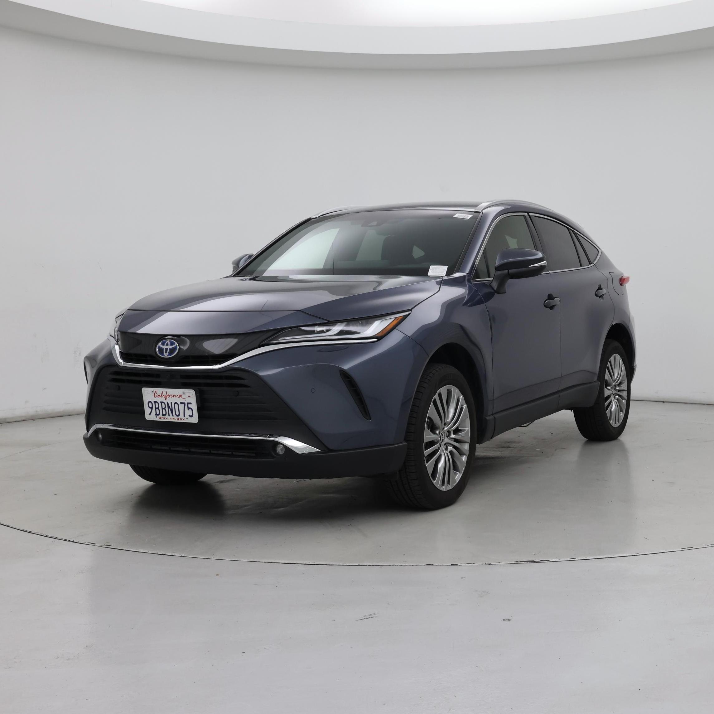 Thumbnail: 2022 Toyota Venza - 4