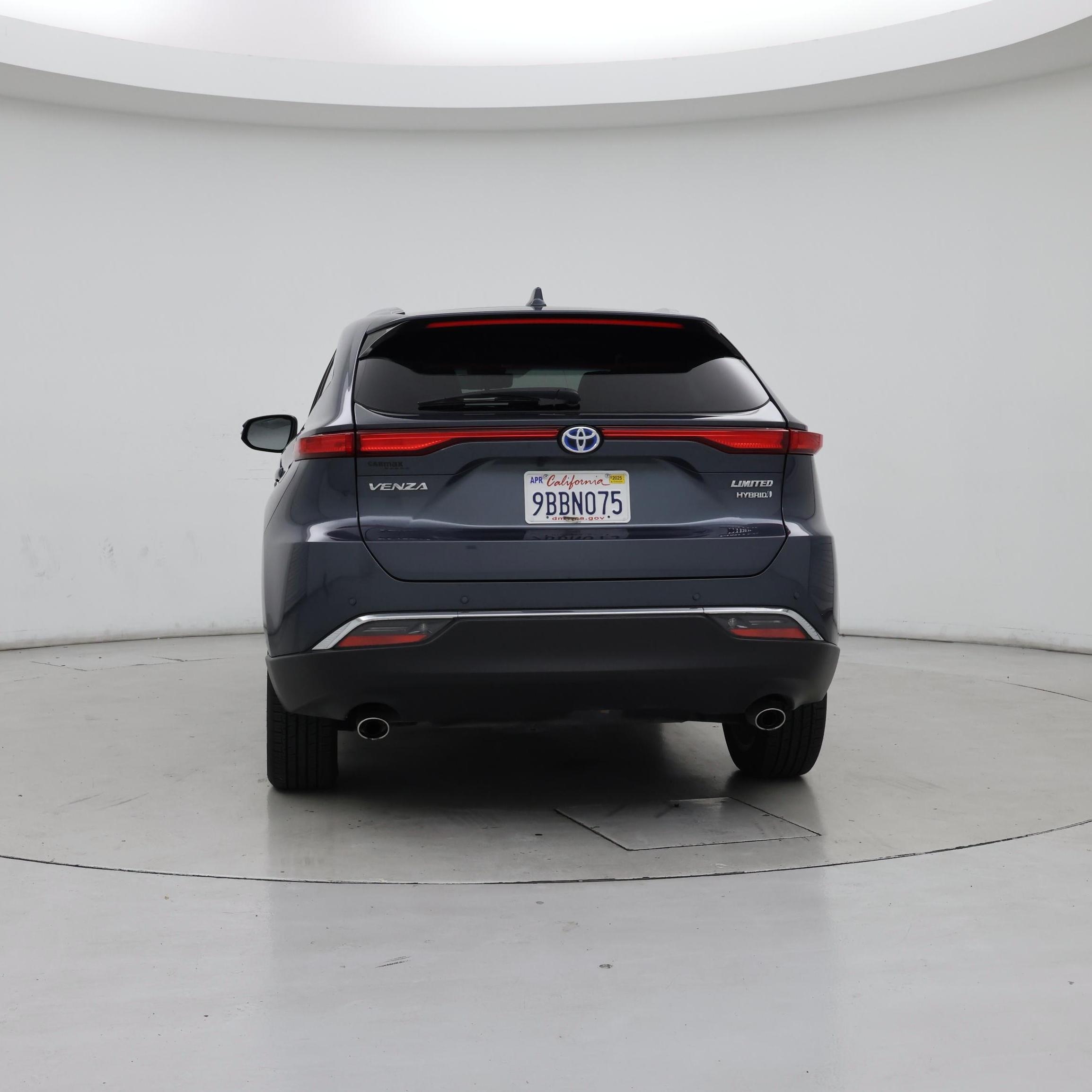 Thumbnail: 2022 Toyota Venza - 6