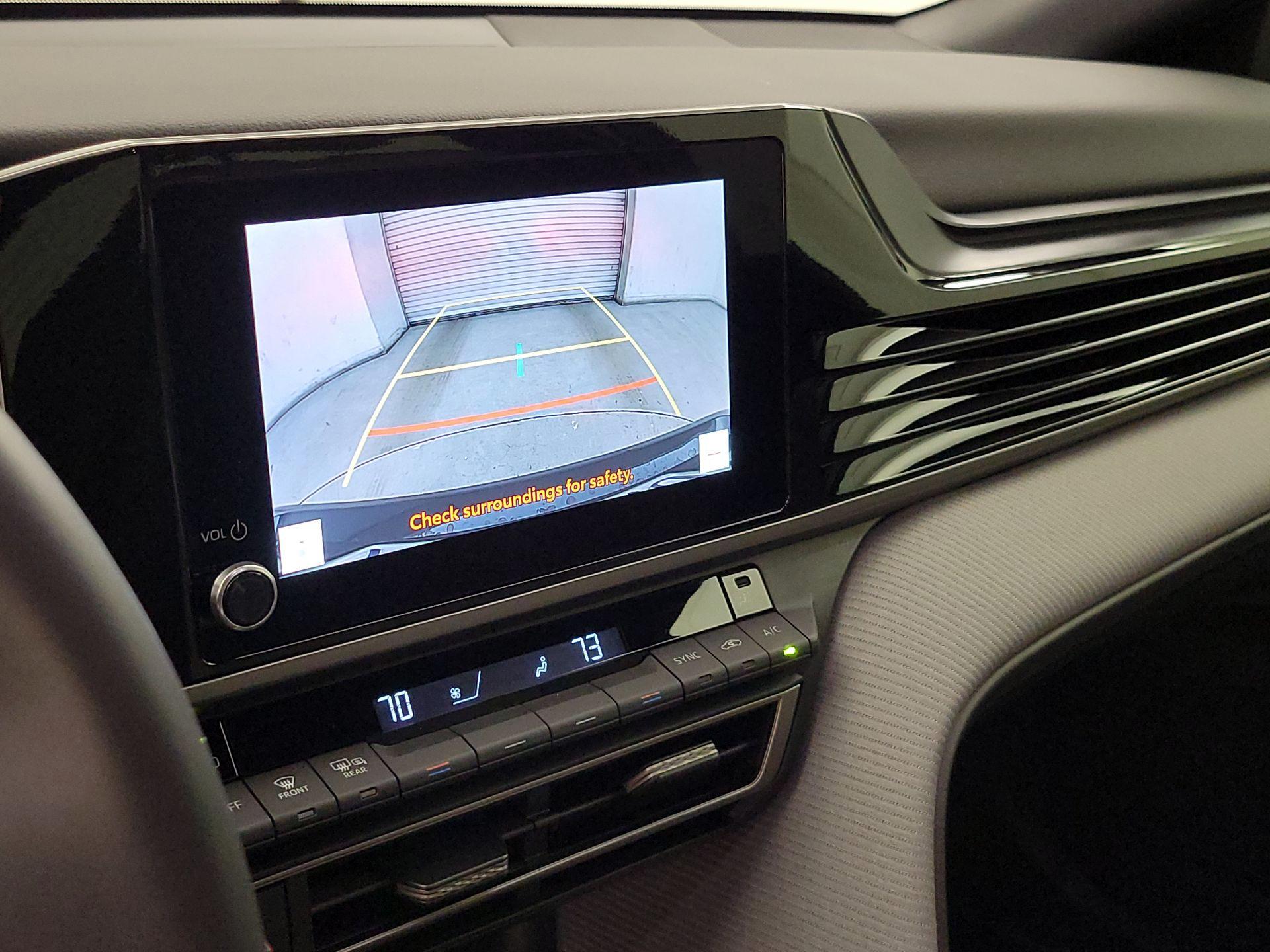 Thumbnail: 2025 Toyota Camry - 14