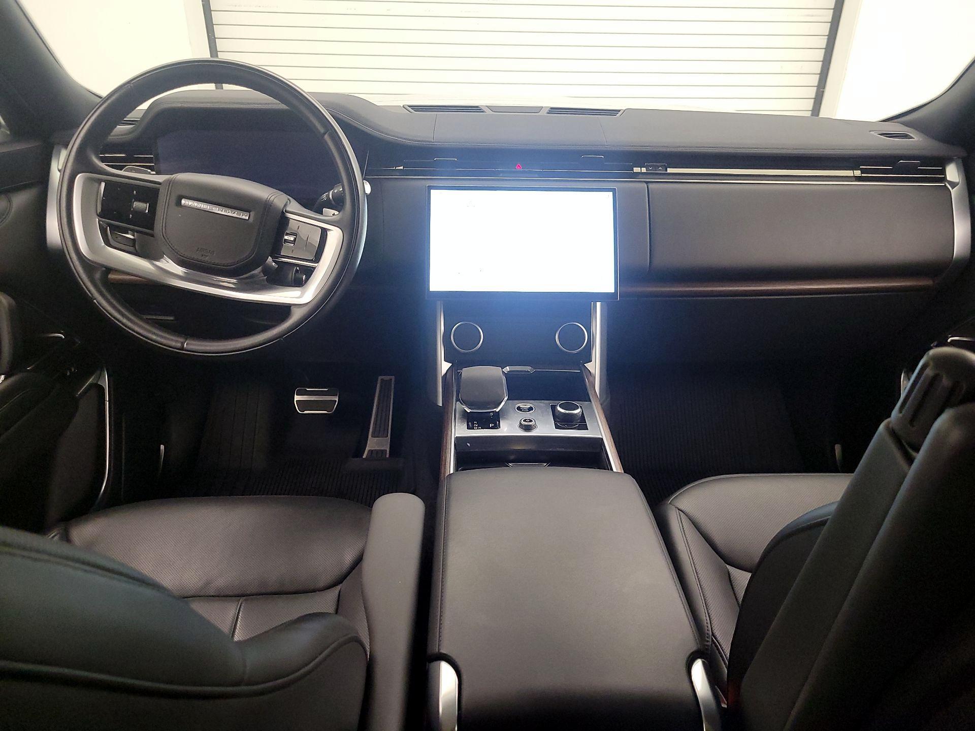 Thumbnail: 2023 Land Rover Range Rover - 9