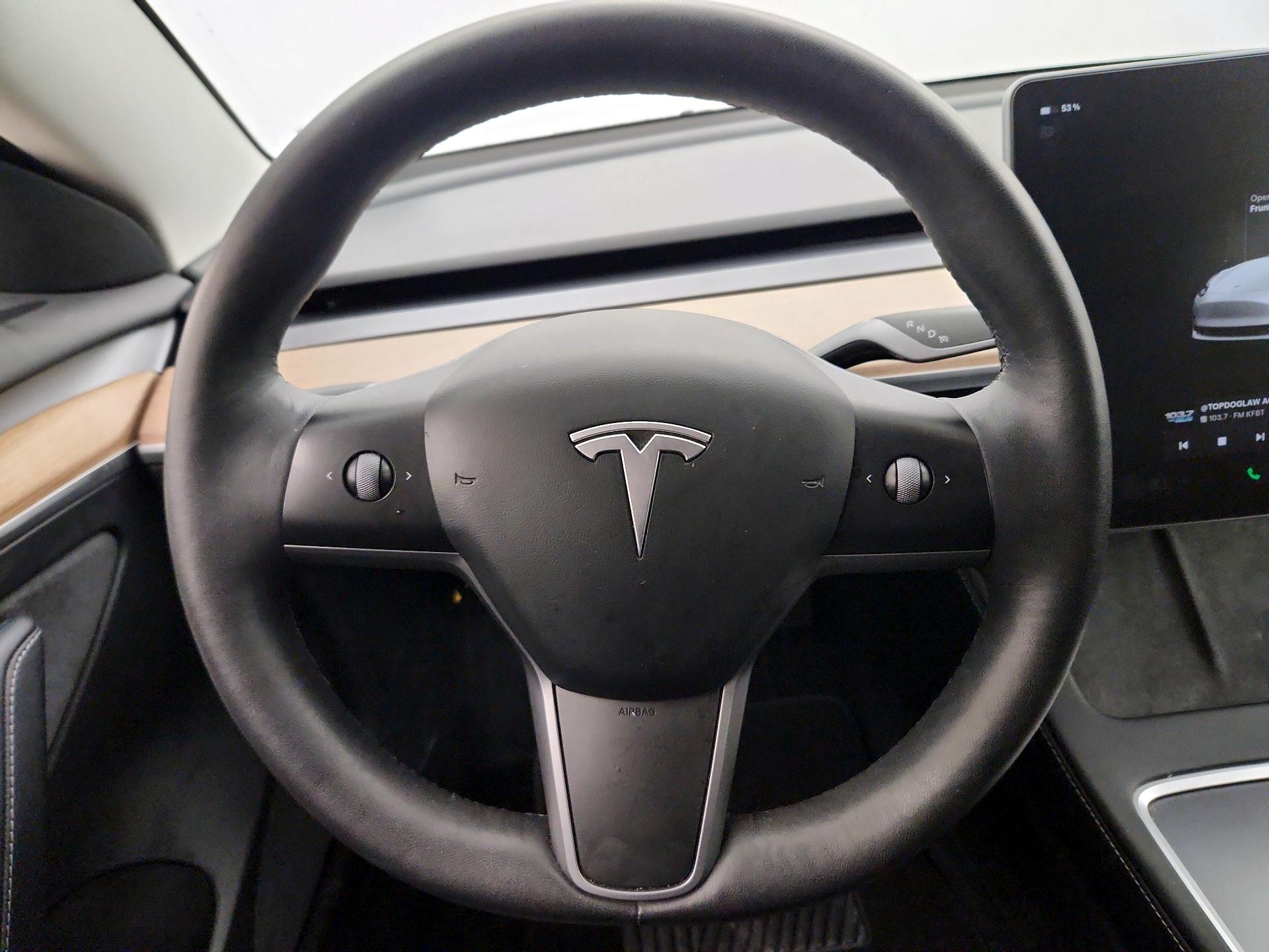 Thumbnail: 2023 Tesla Model 3 - 10