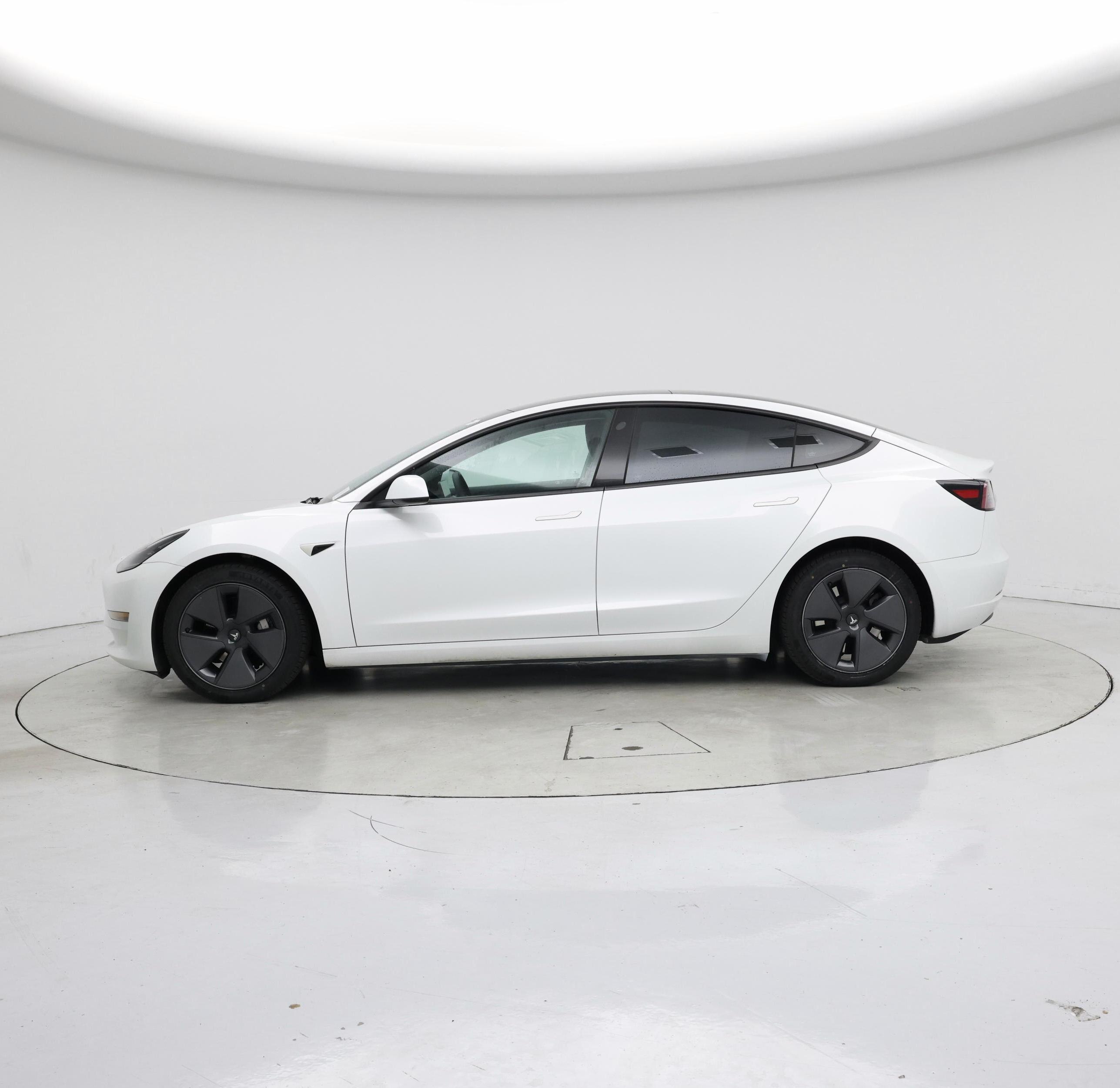 Thumbnail: 2023 Tesla Model 3 - 3