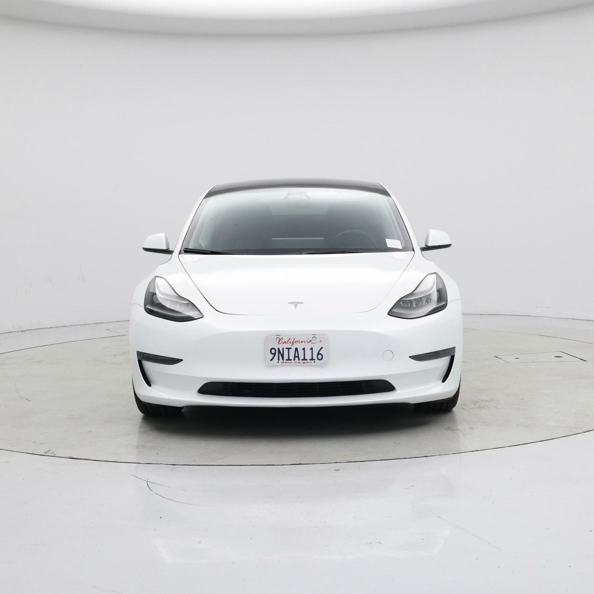 Thumbnail: 2023 Tesla Model 3 - 5