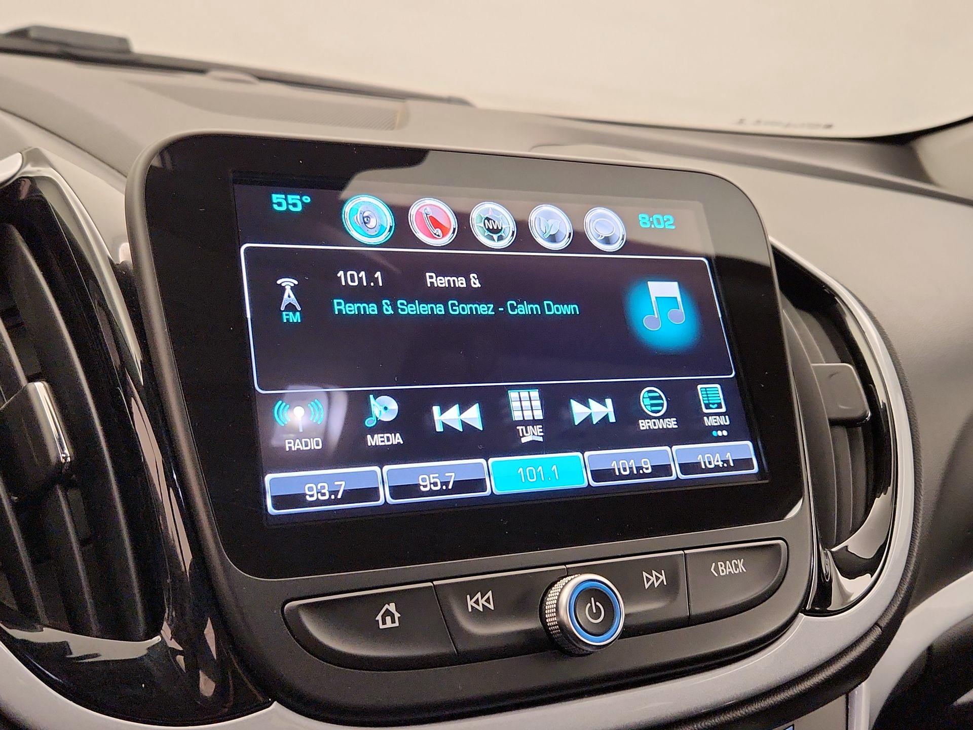 Thumbnail: 2017 Chevrolet Volt - 15