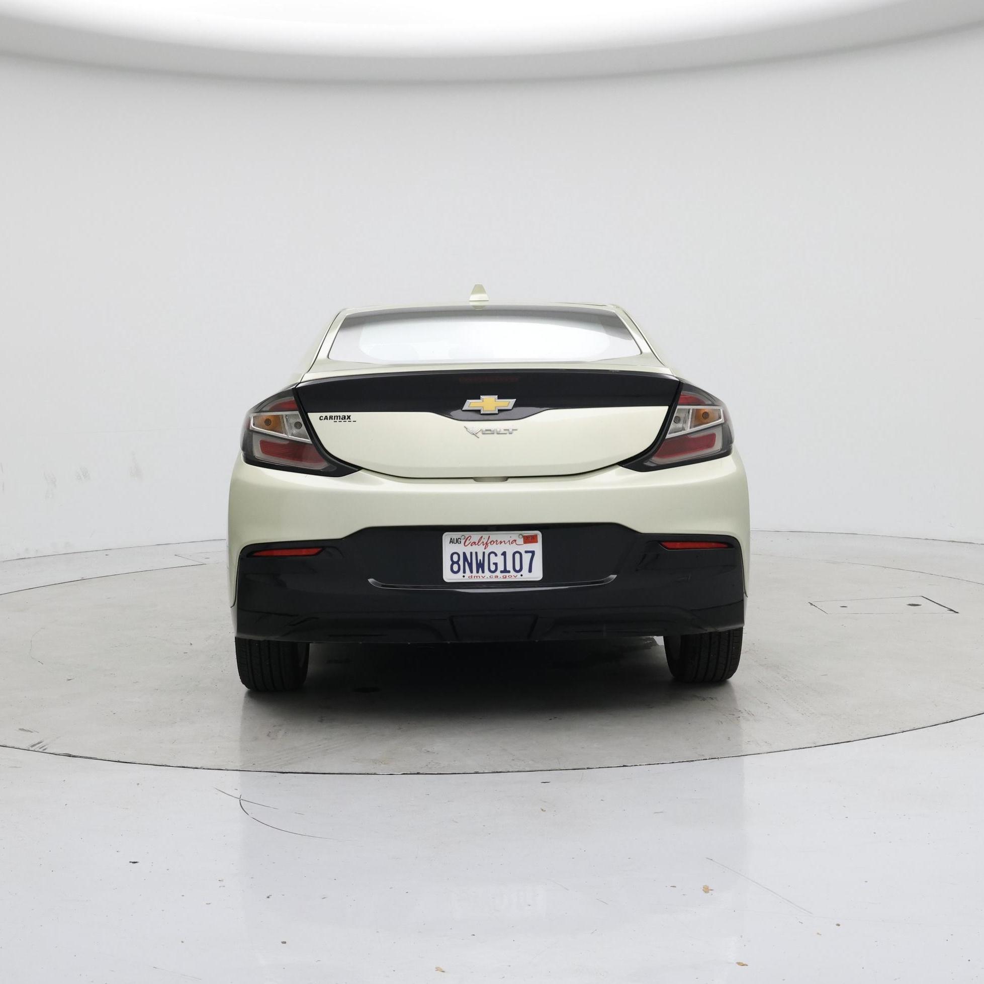Thumbnail: 2017 Chevrolet Volt - 6