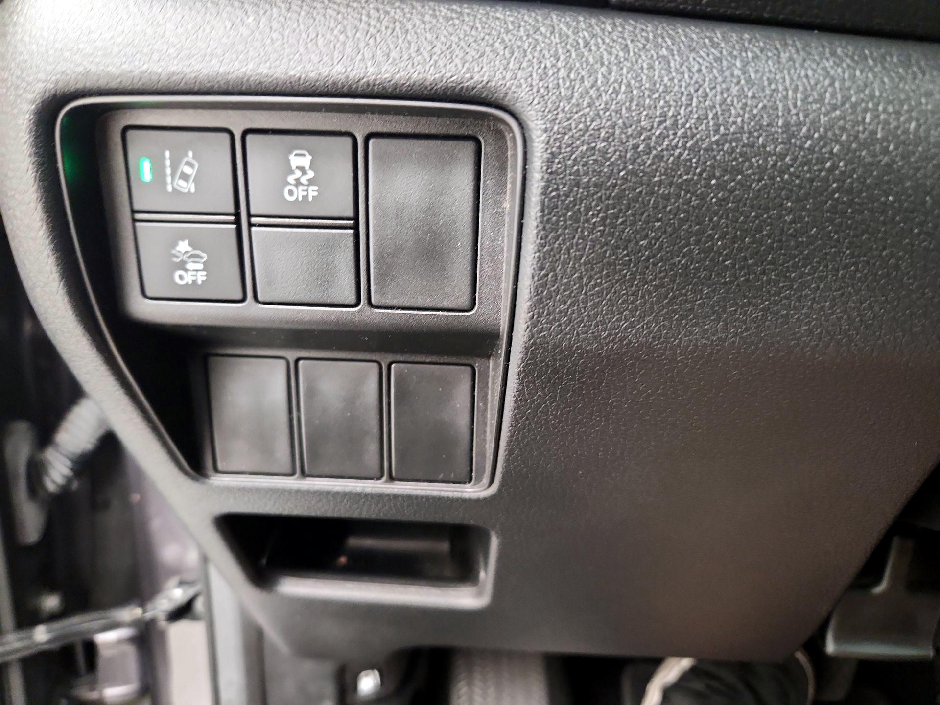 Thumbnail: 2018 Honda CR-V - 13