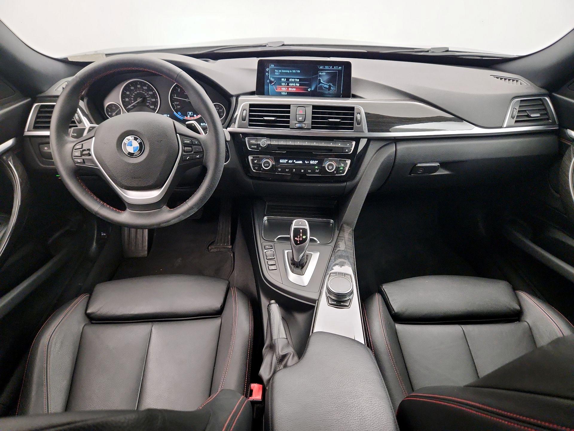 Thumbnail: 2017 BMW 3 Series - 9