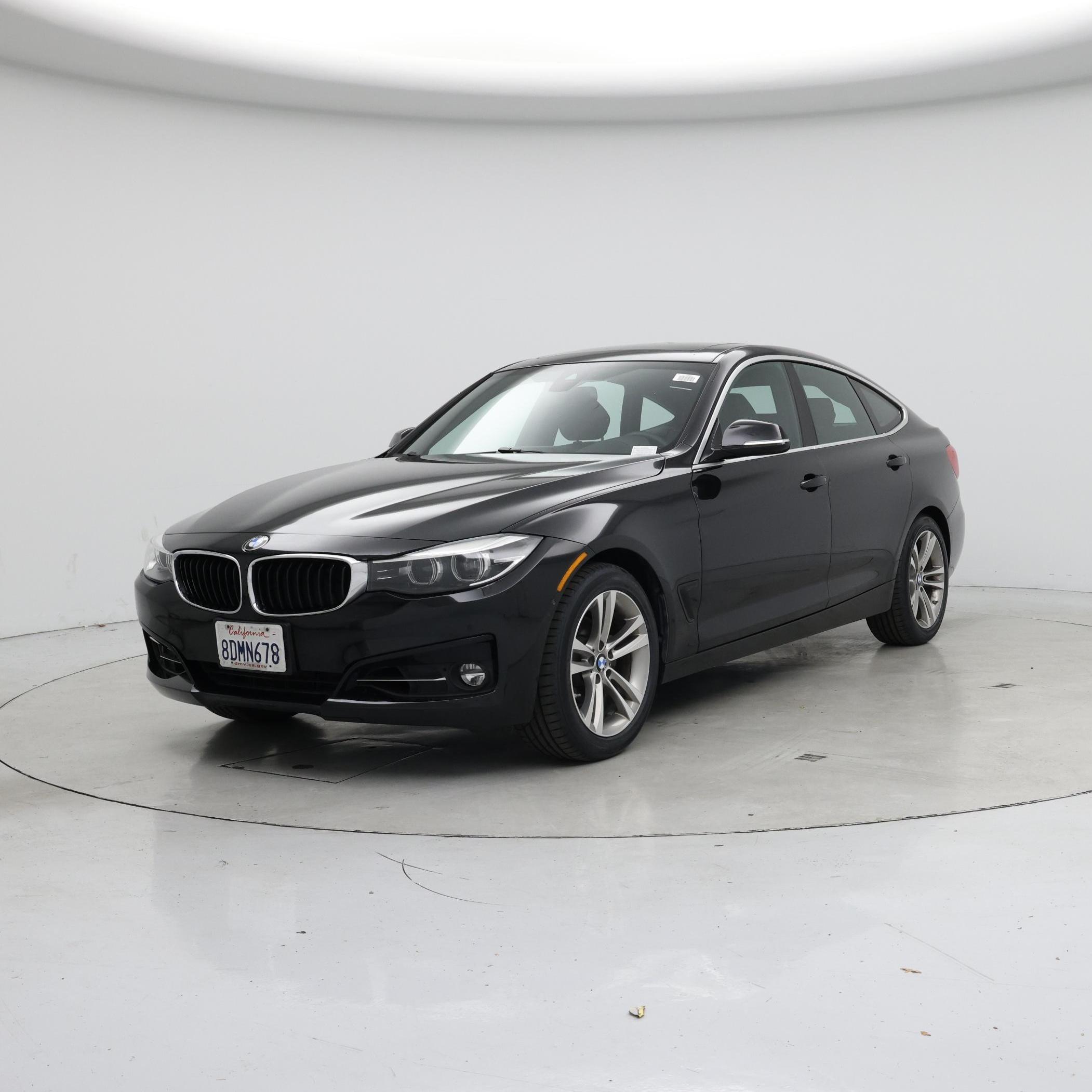 Thumbnail: 2017 BMW 3 Series - 4