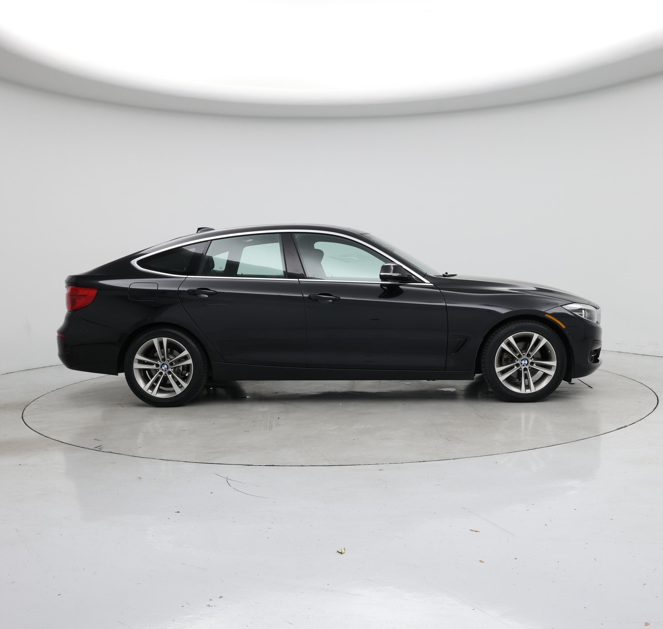 Thumbnail: 2017 BMW 3 Series - 7