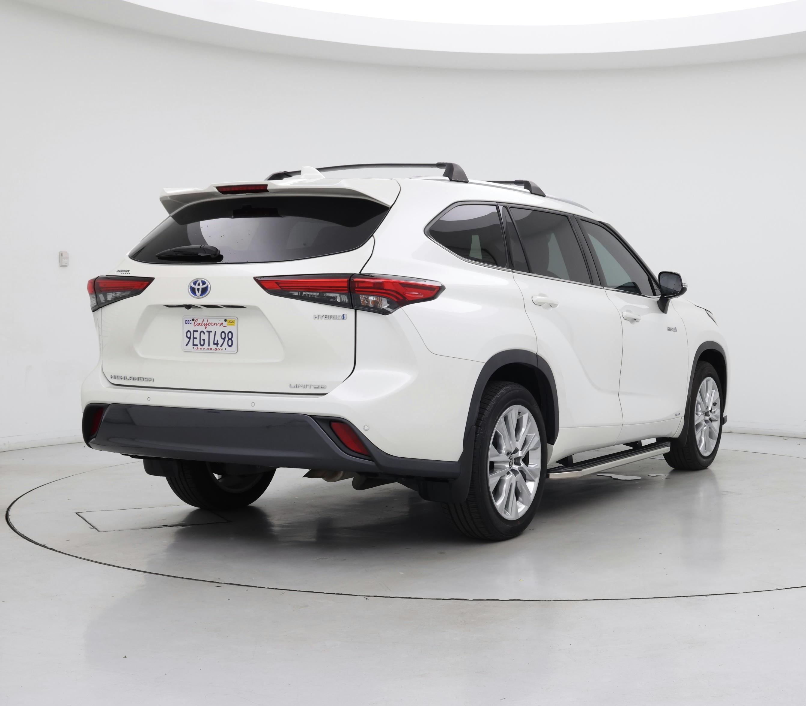 Thumbnail: 2021 Toyota Highlander - 8