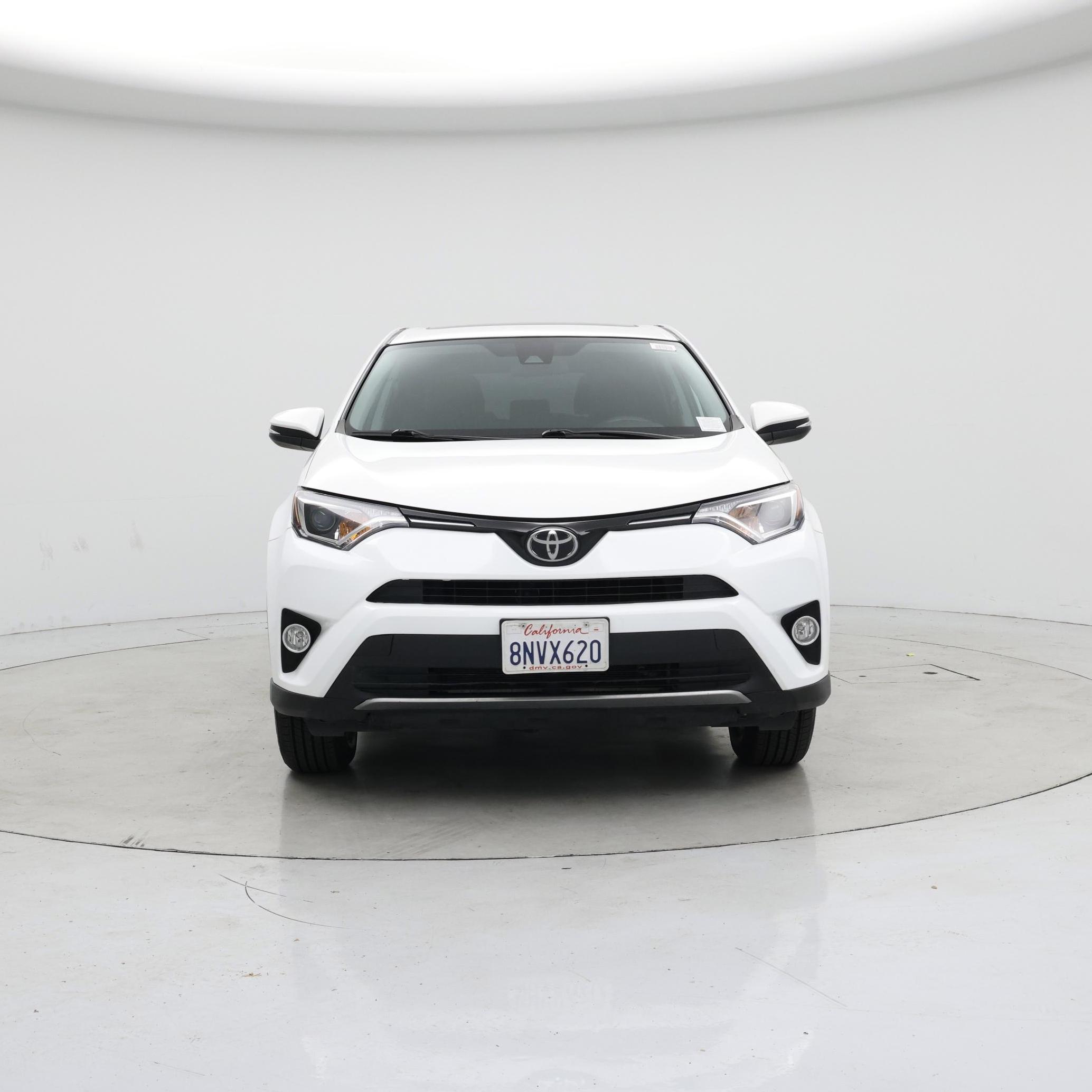 Thumbnail: 2018 Toyota RAV4 - 5