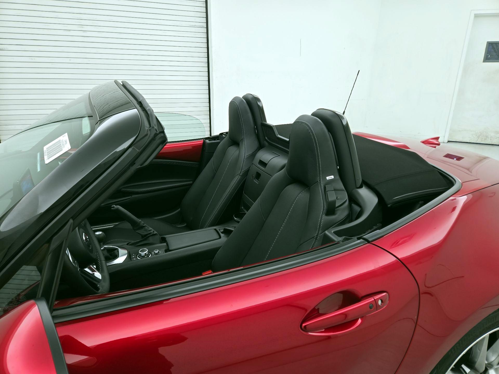 Thumbnail: 2022 Mazda MX-5 Miata - 20