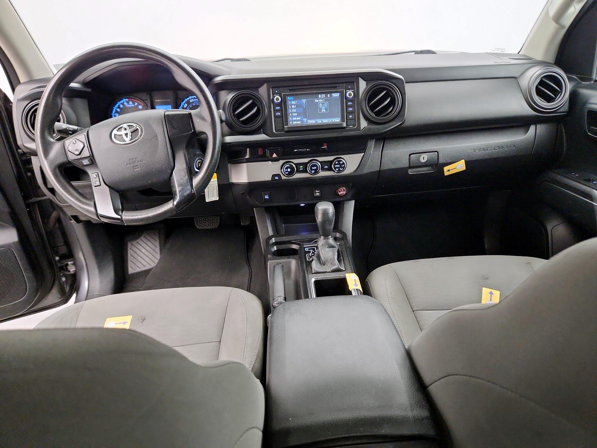 Thumbnail: 2016 Toyota Tacoma - 9