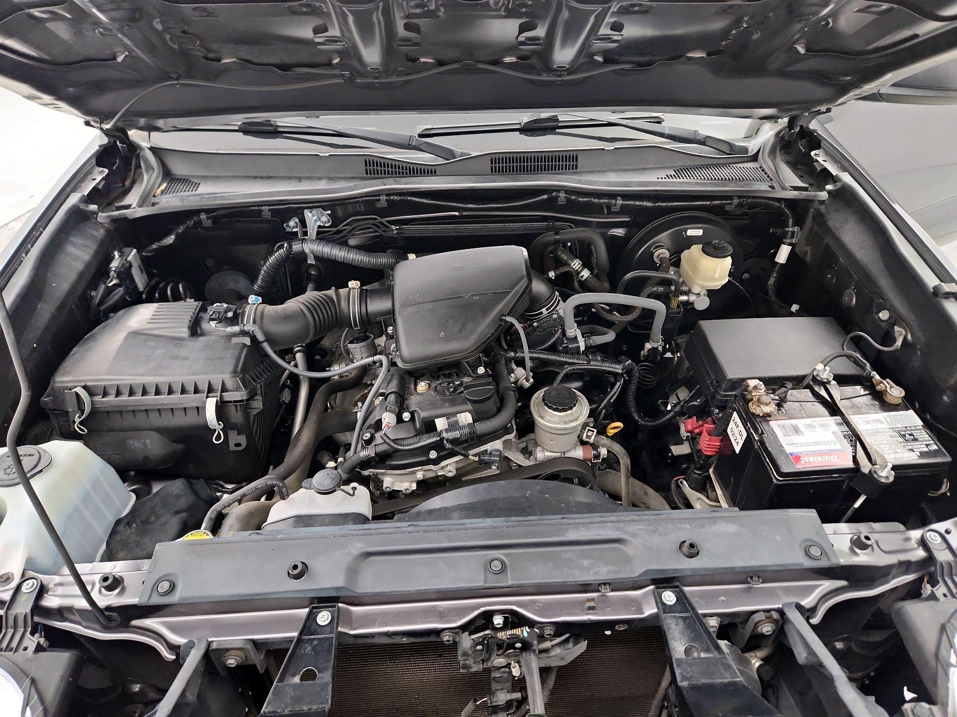 Thumbnail: 2016 Toyota Tacoma - 20