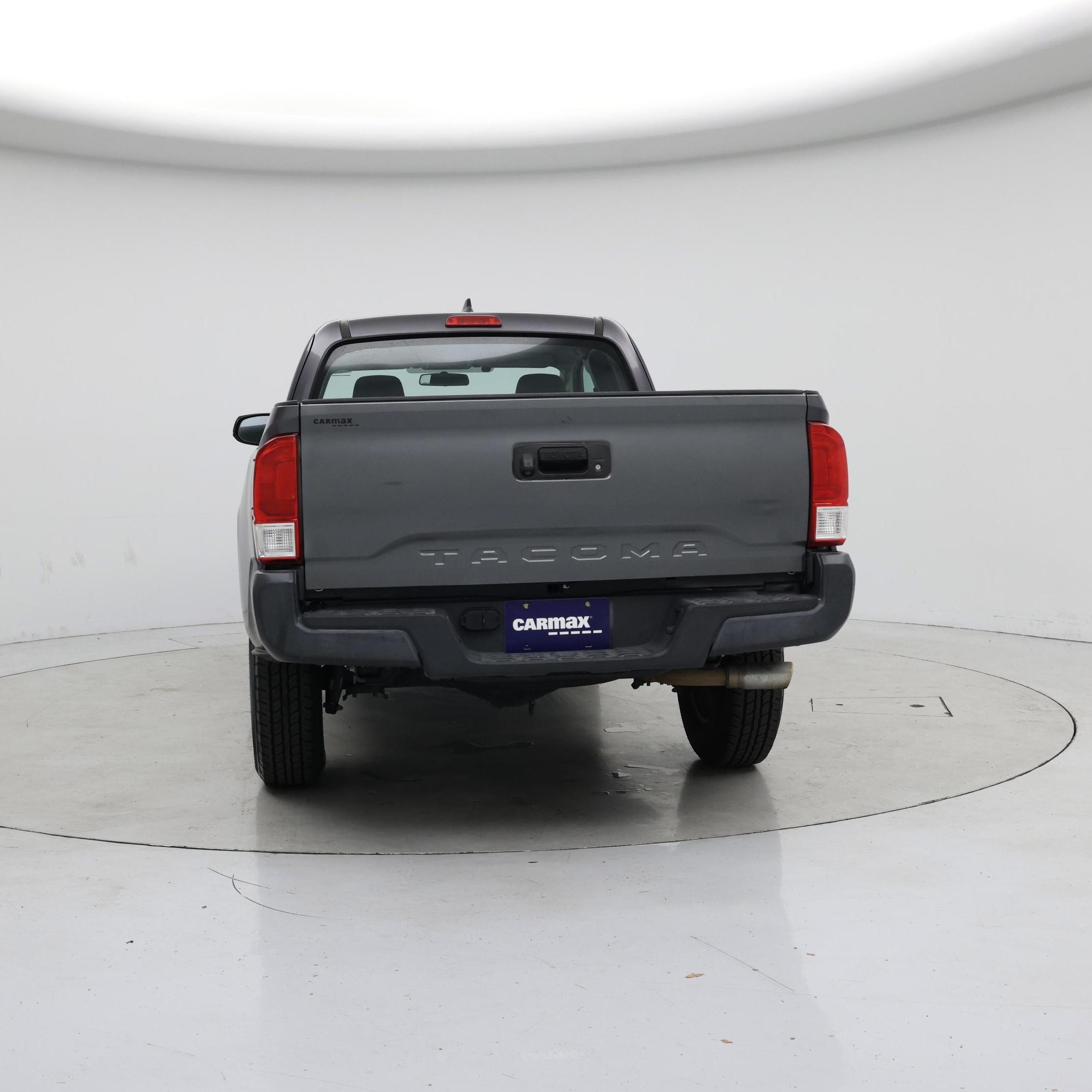 Thumbnail: 2016 Toyota Tacoma - 6