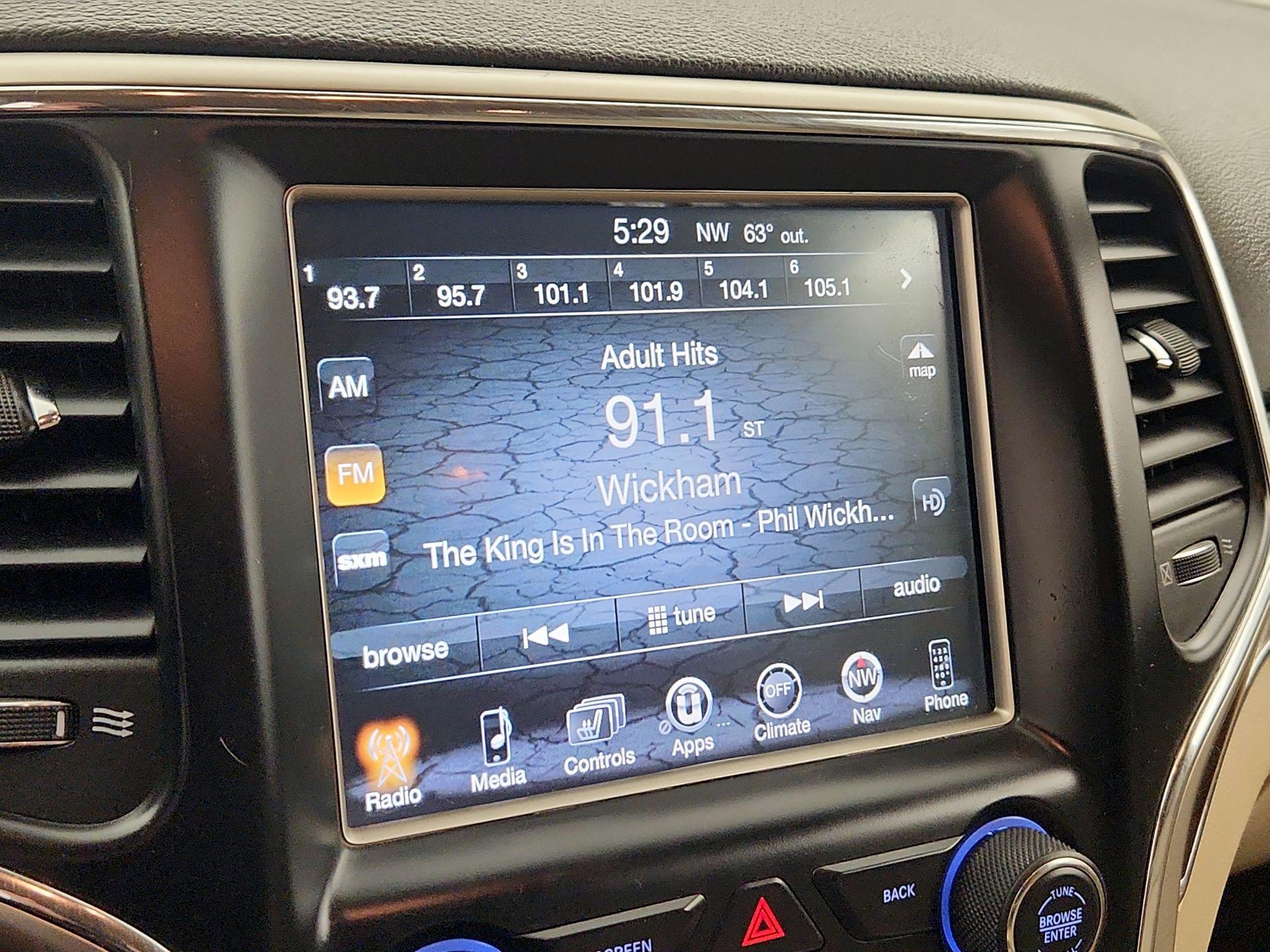 Thumbnail: 2014 Jeep Grand Cherokee - 16