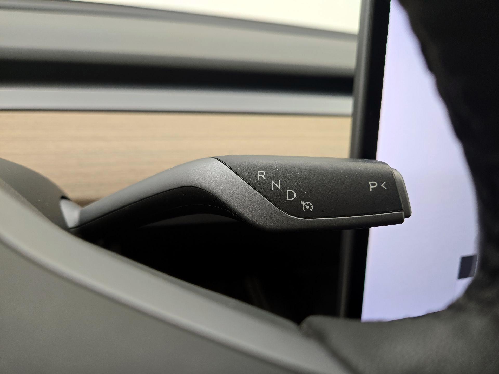 Thumbnail: 2022 Tesla Model Y - 17
