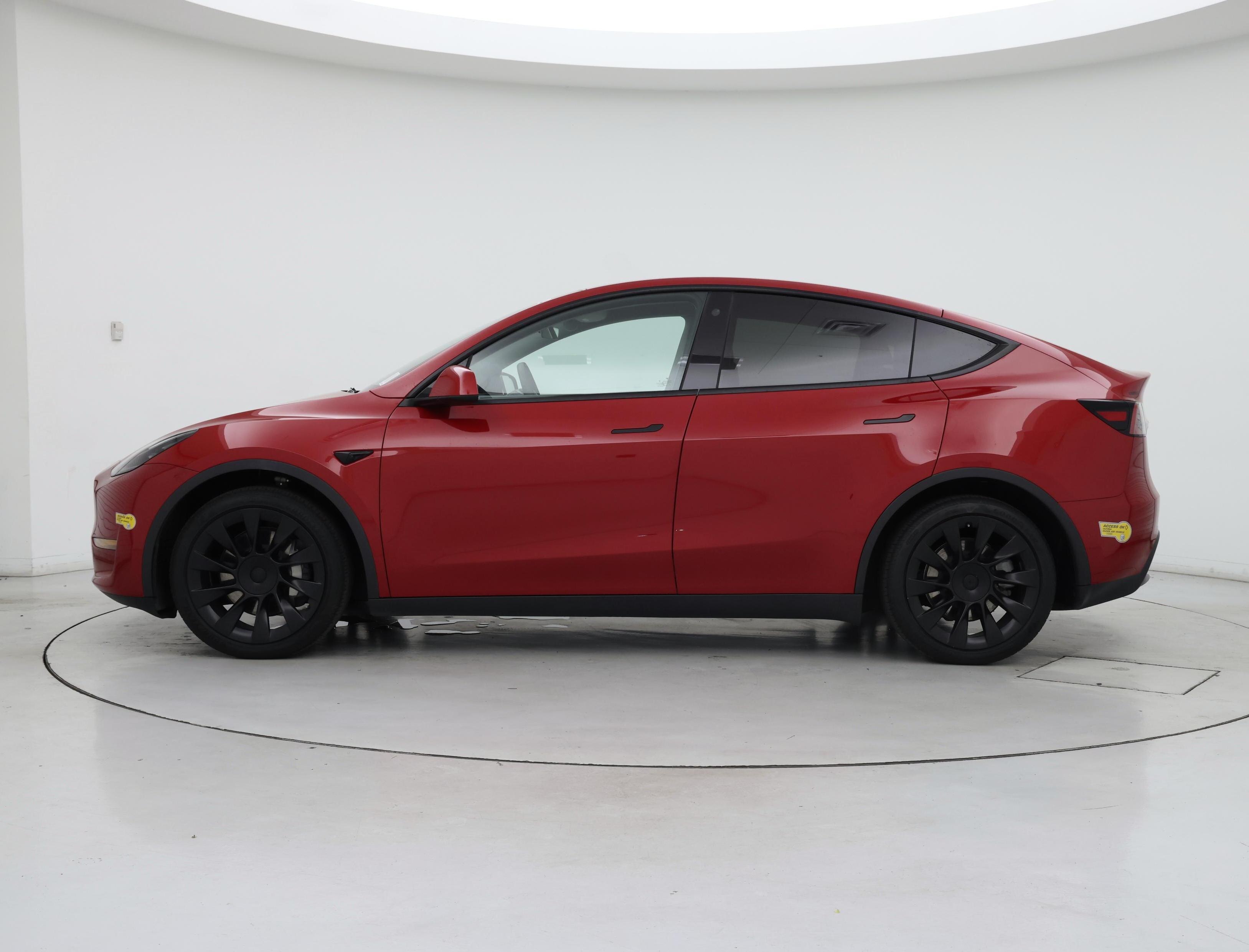 Thumbnail: 2022 Tesla Model Y - 3