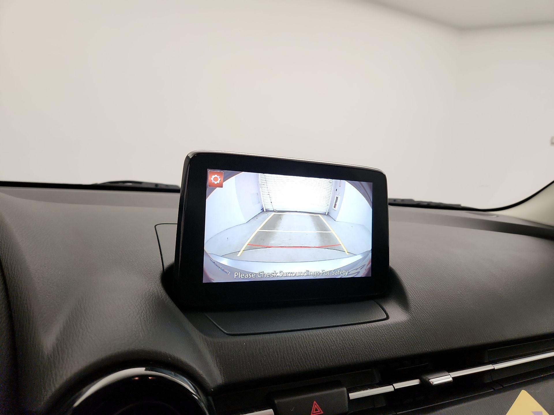 Thumbnail: 2019 Toyota Yaris - 14