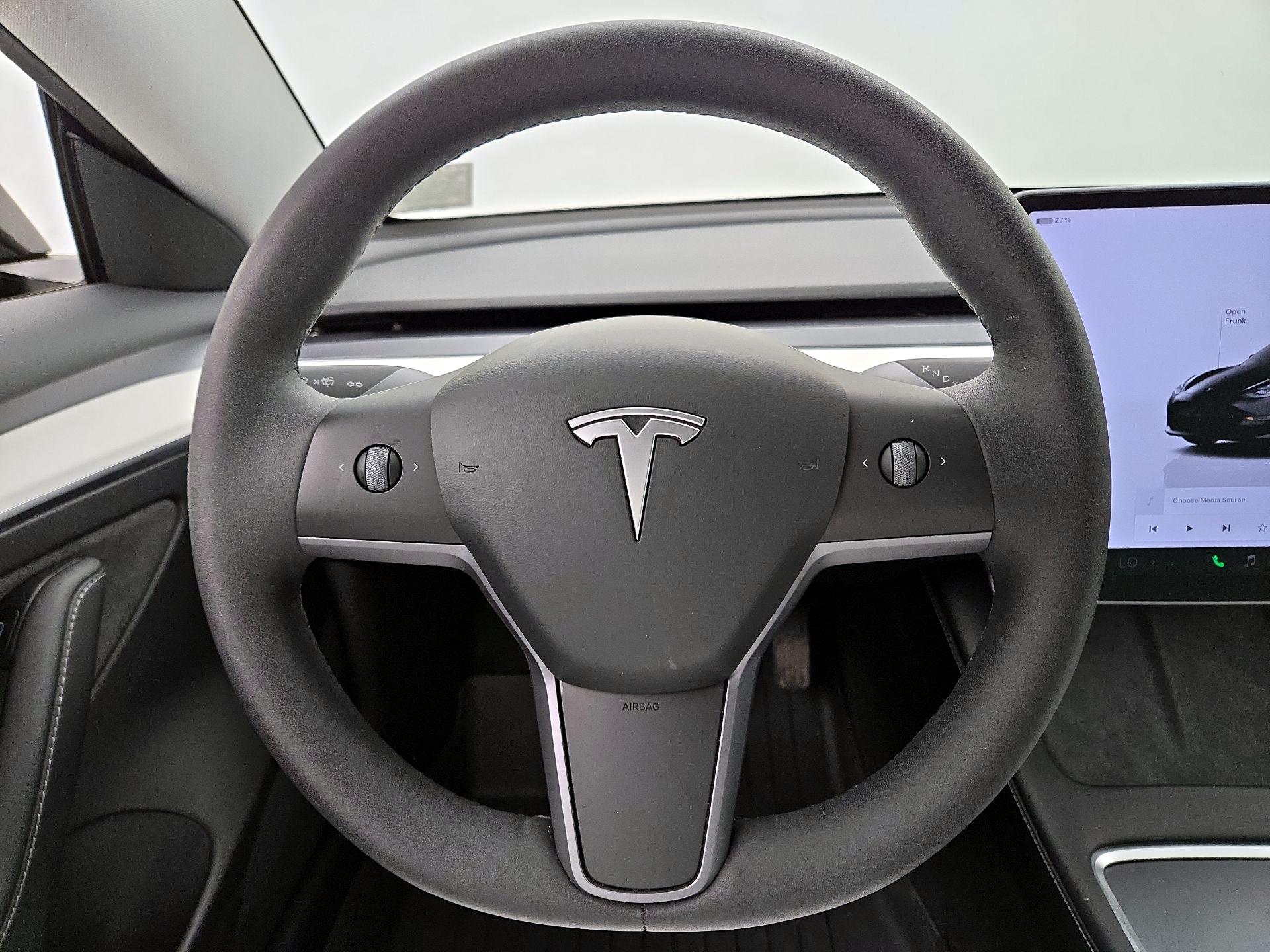 Thumbnail: 2022 Tesla Model 3 - 10