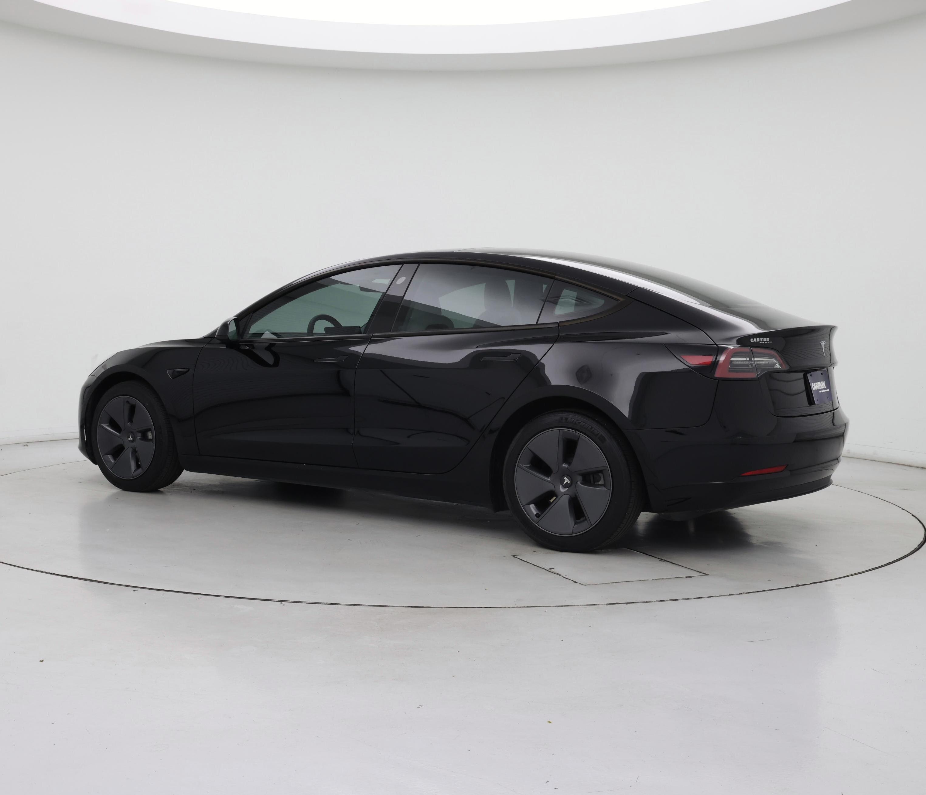 Thumbnail: 2022 Tesla Model 3 - 4