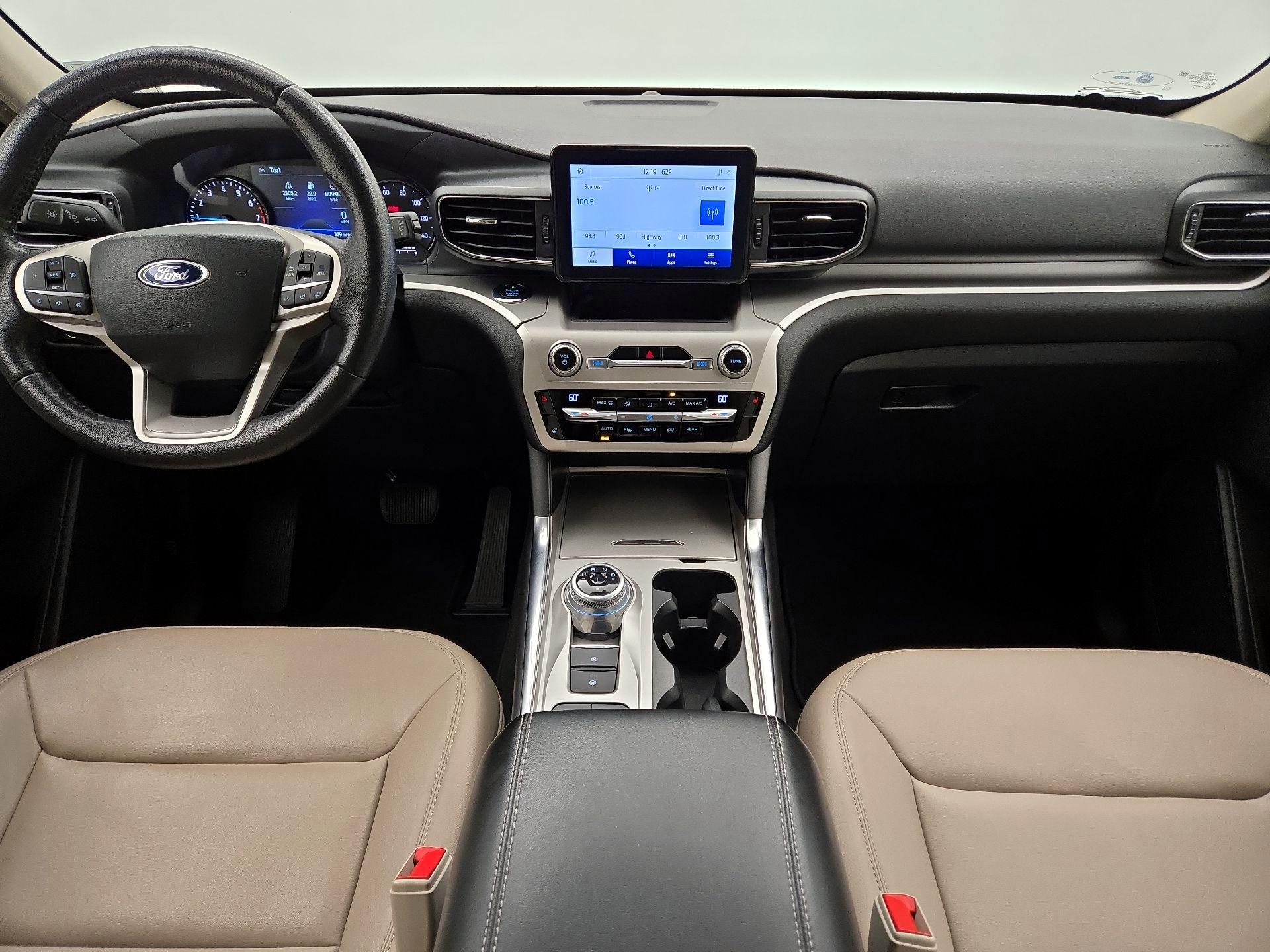 Thumbnail: 2021 Ford Explorer - 9