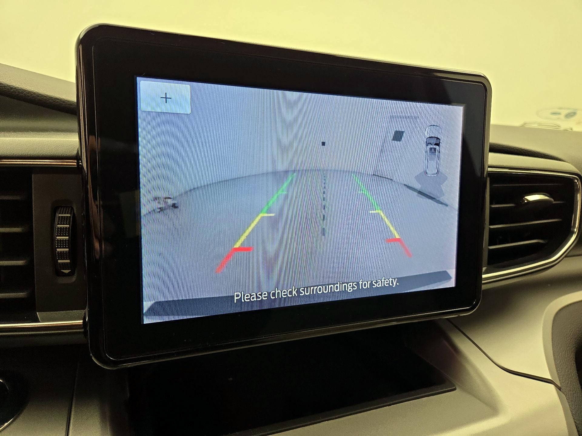 Thumbnail: 2021 Ford Explorer - 14