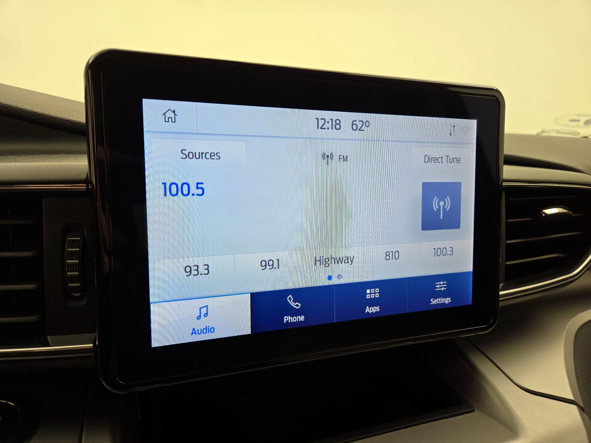 Thumbnail: 2021 Ford Explorer - 15