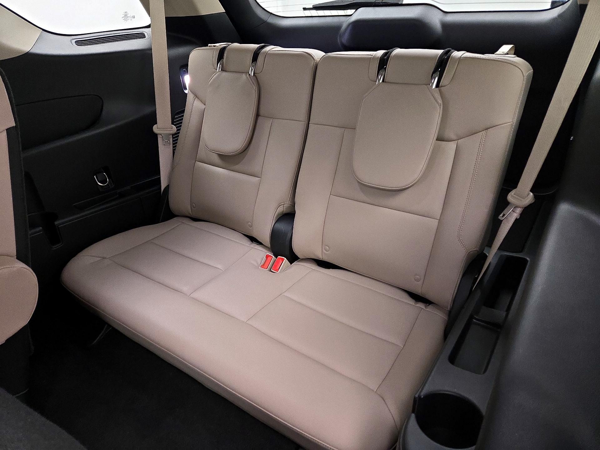 Thumbnail: 2021 Ford Explorer - 20