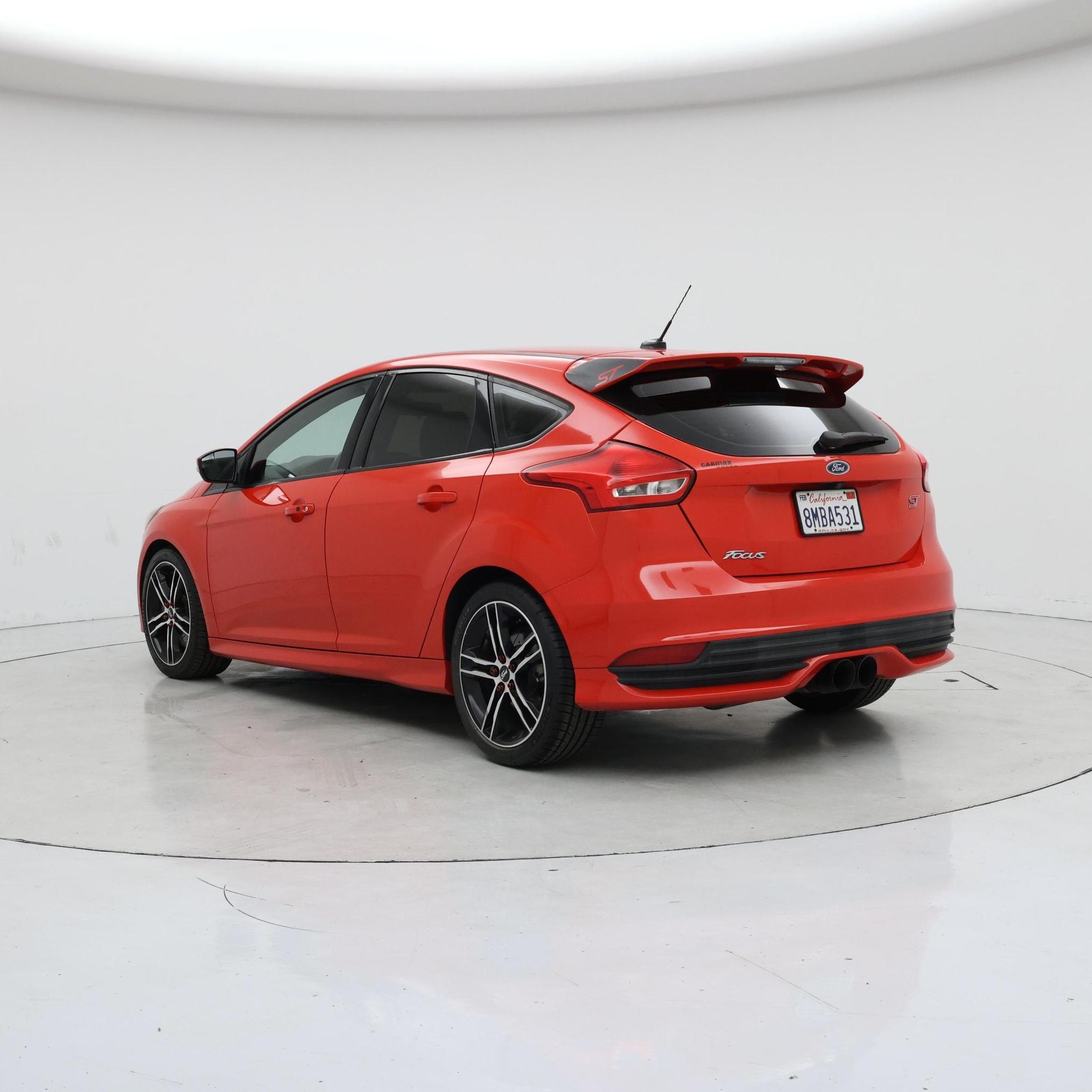 Thumbnail: 2017 Ford Focus - 2