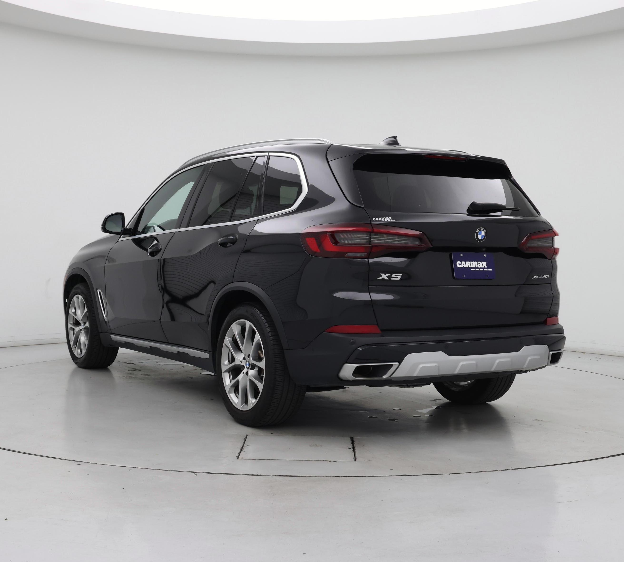 Thumbnail: 2021 BMW X5 - 2