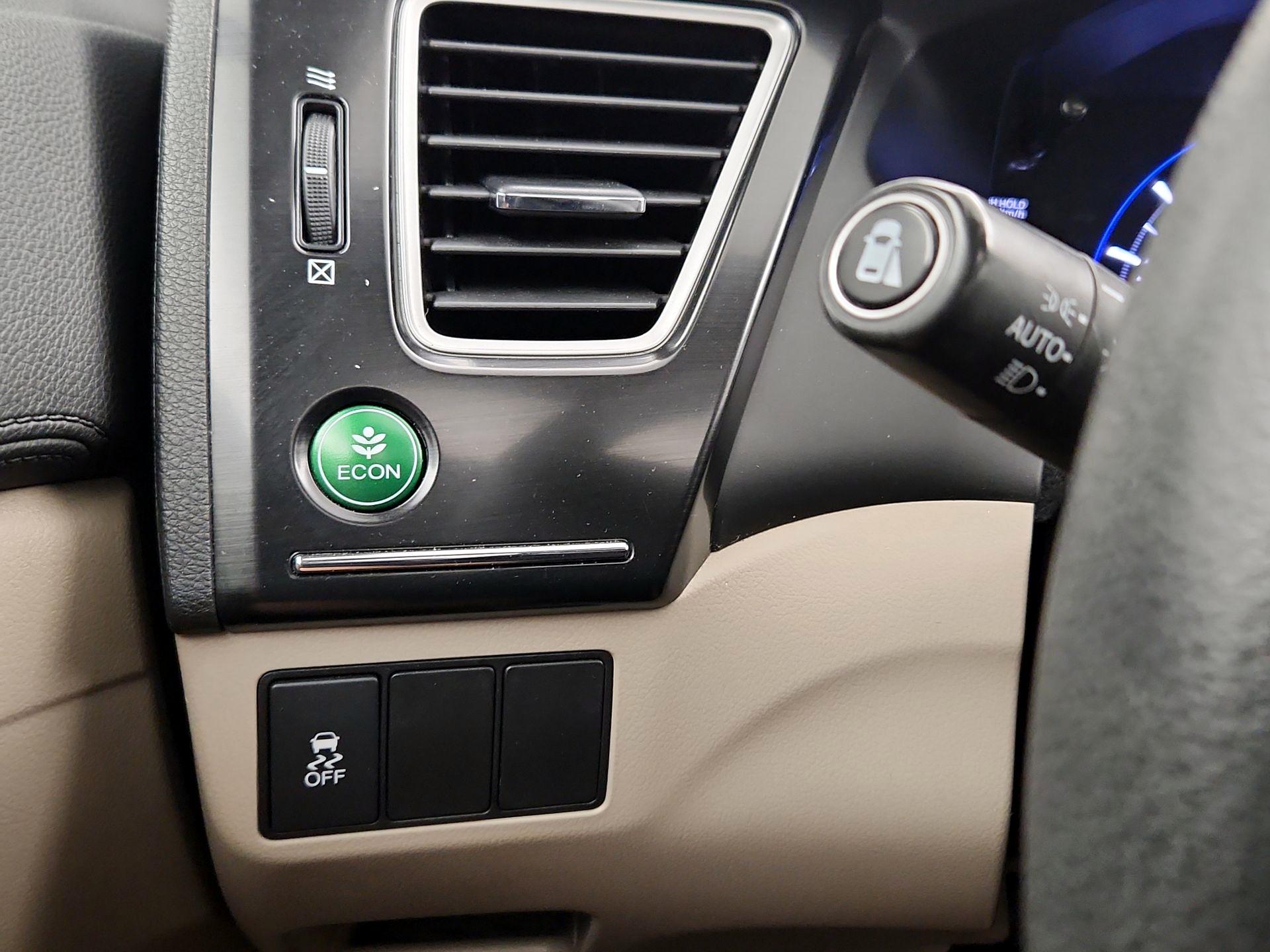 Thumbnail: 2014 Honda Civic - 13