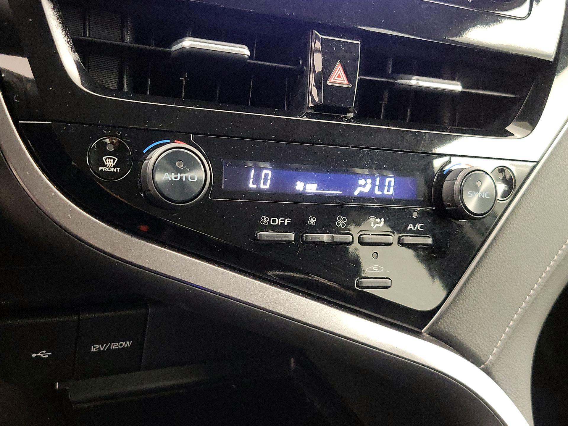 Thumbnail: 2024 Toyota Camry - 16