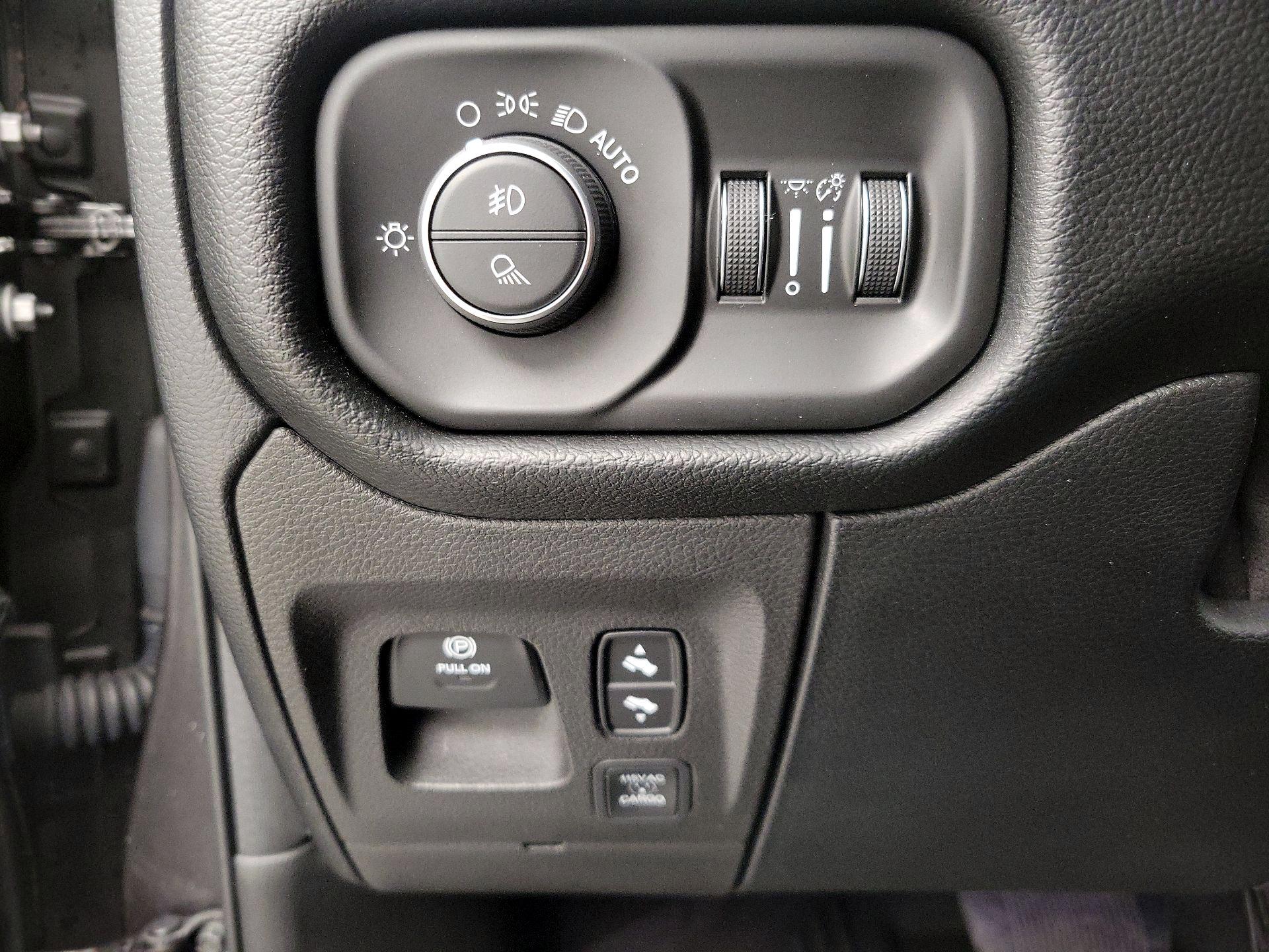 Thumbnail: 2020 RAM 1500 - 13