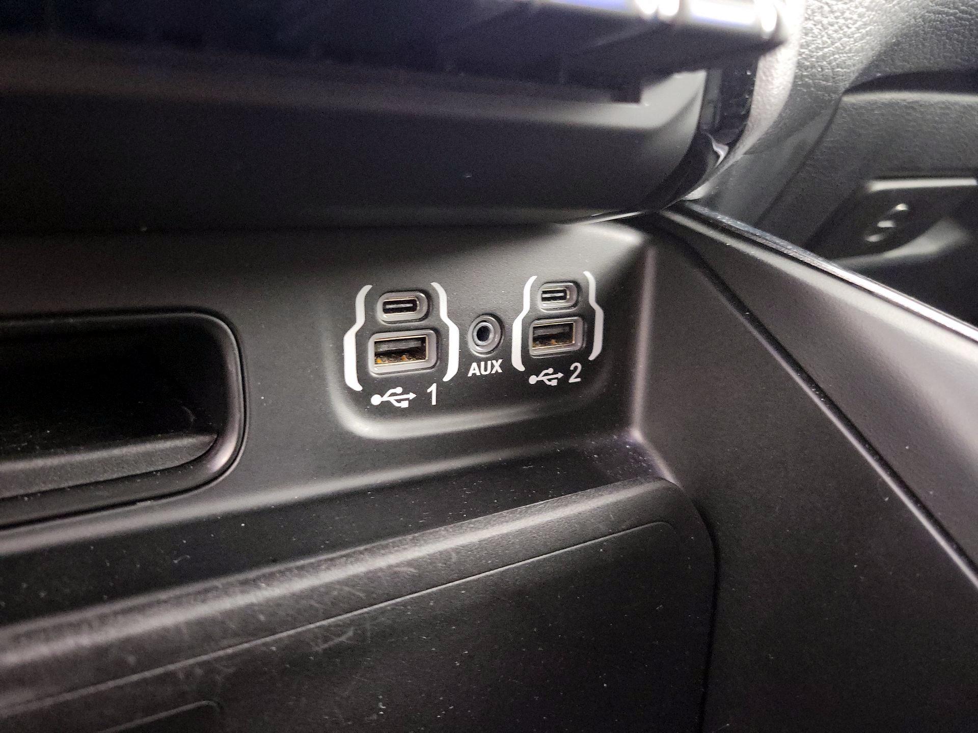 Thumbnail: 2020 RAM 1500 - 19